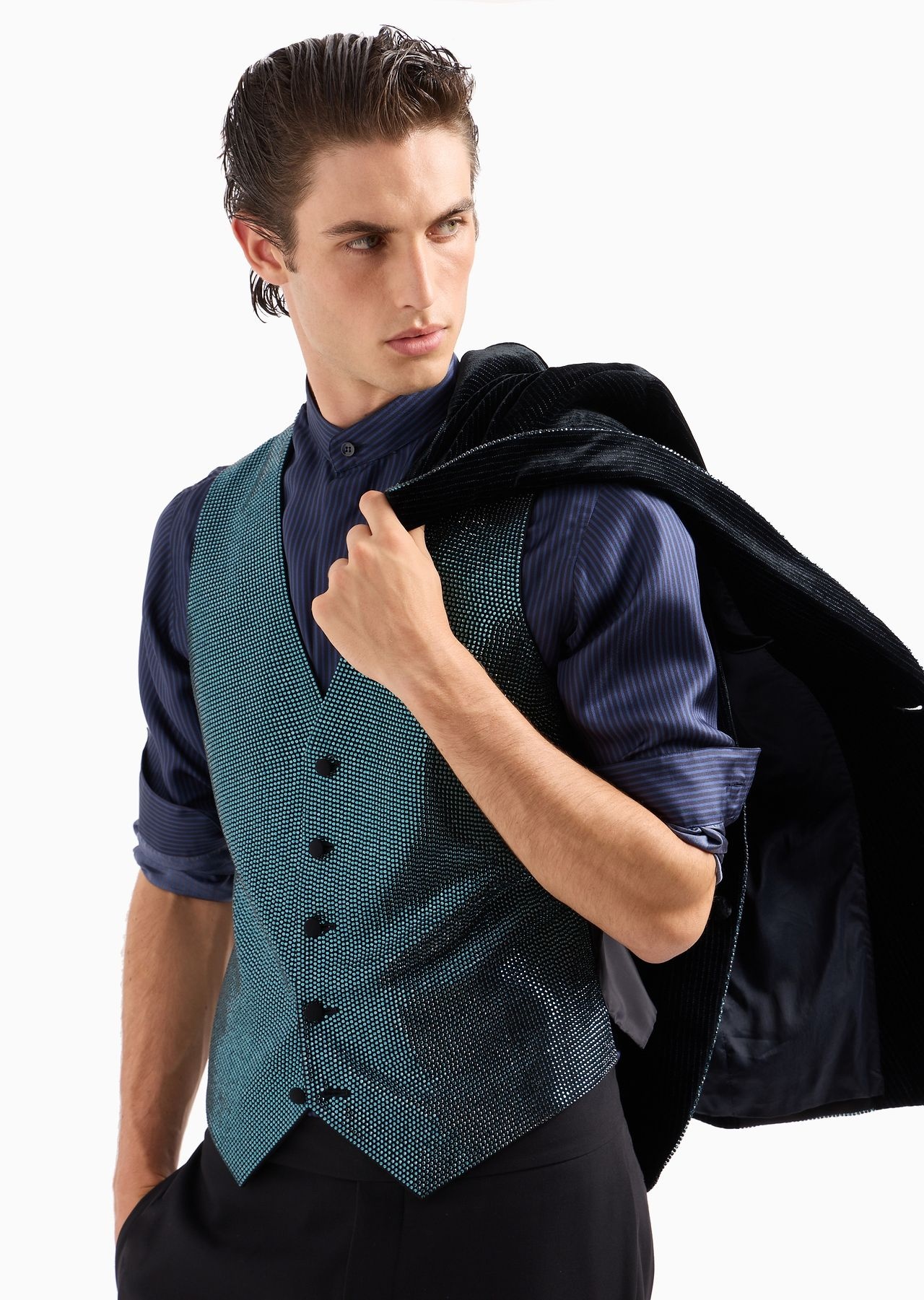 Single-breasted wool-crêpe waistcoat with rhinestone embroidery - 6