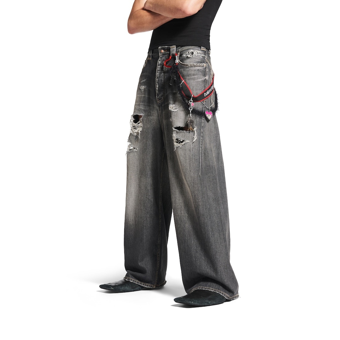Men's Charms Baggy Pants in Dark Grey - 5