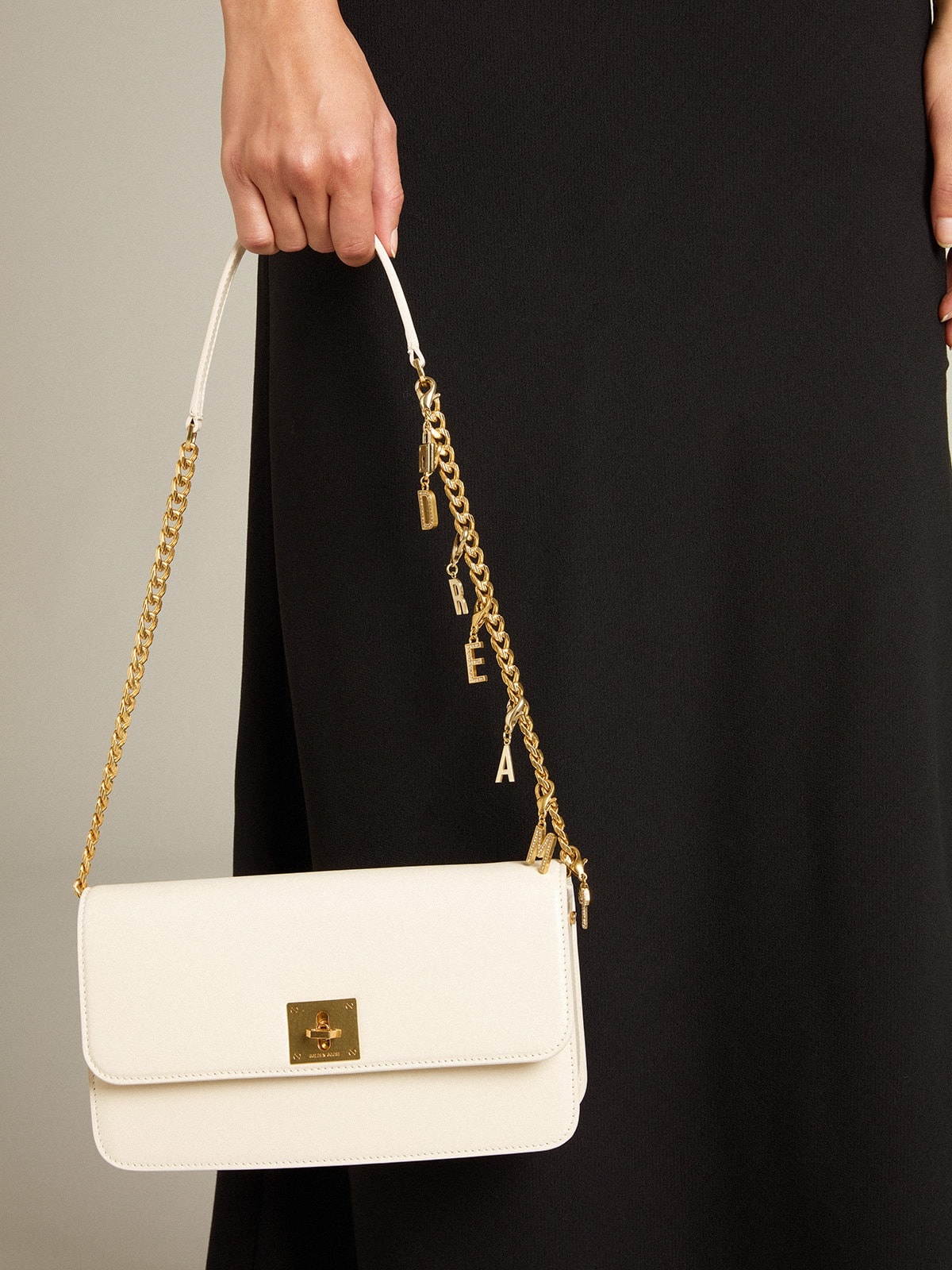 Gioia Bag in butter-colored boarded leather with gold details - 3