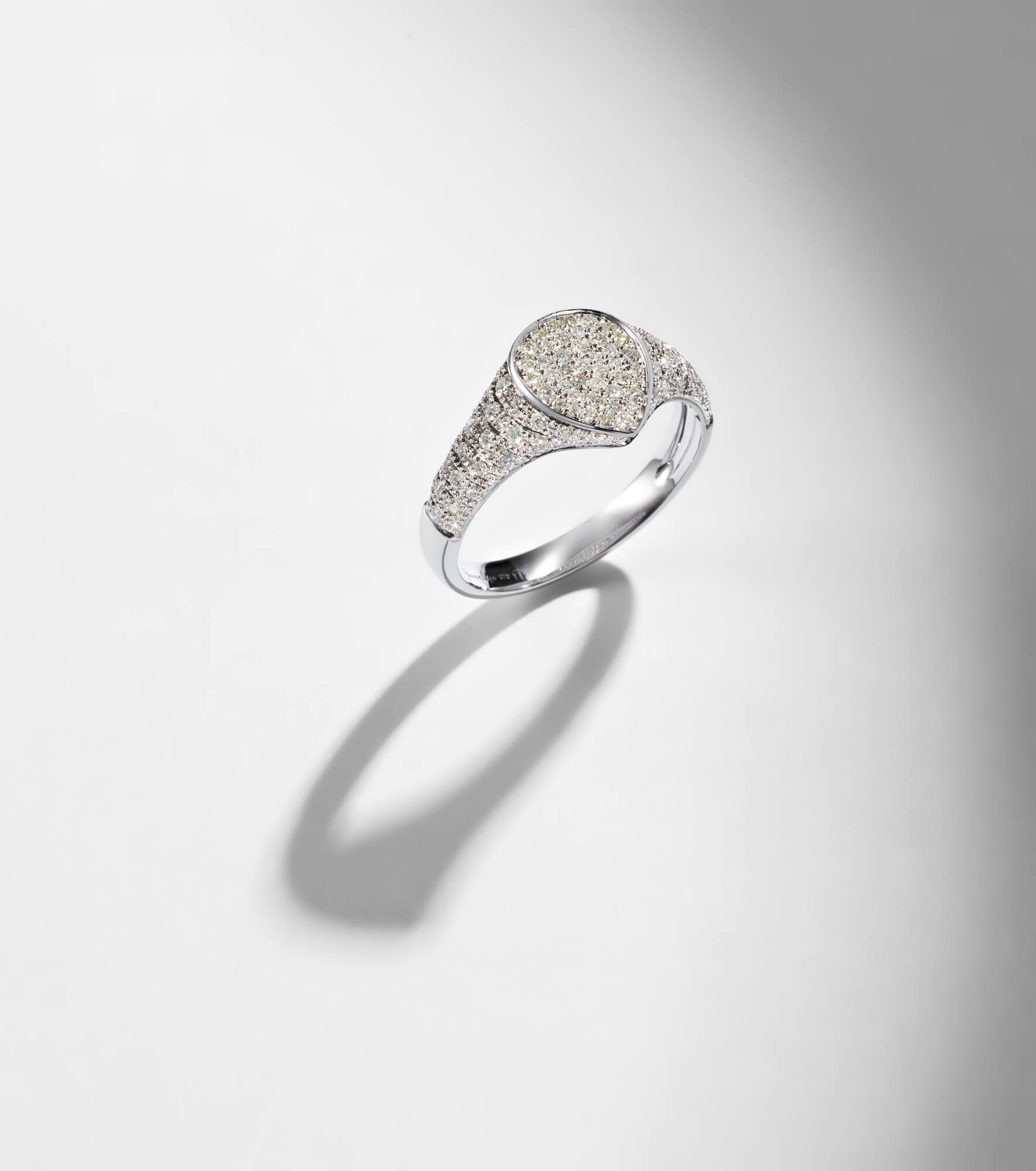 Mini 9kt white gold ring with diamonds - 5