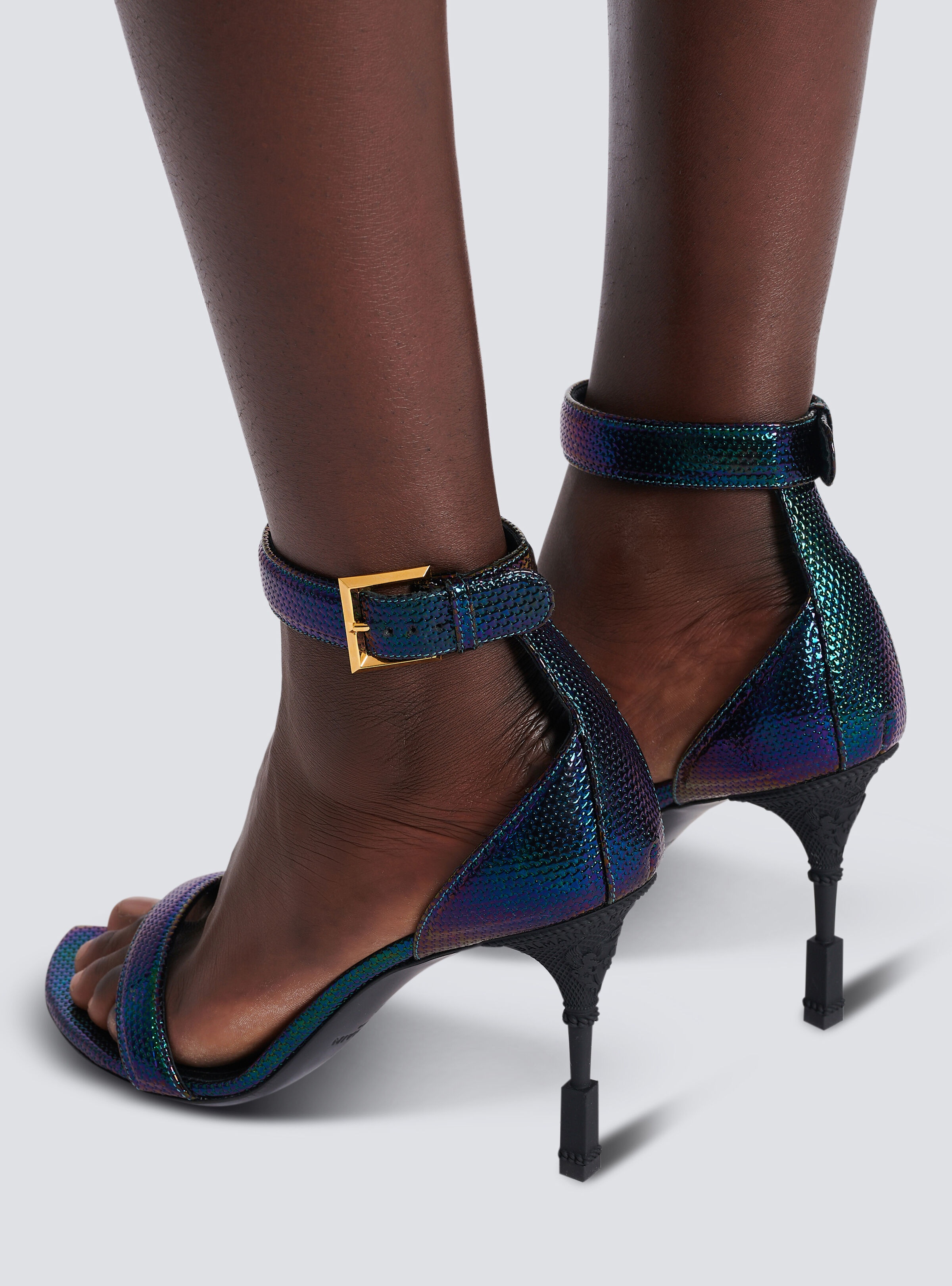 Moneta iridescent leather sandals - 8