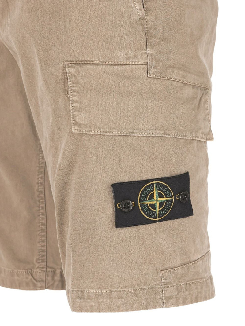 logo-patch cargo shorts 3