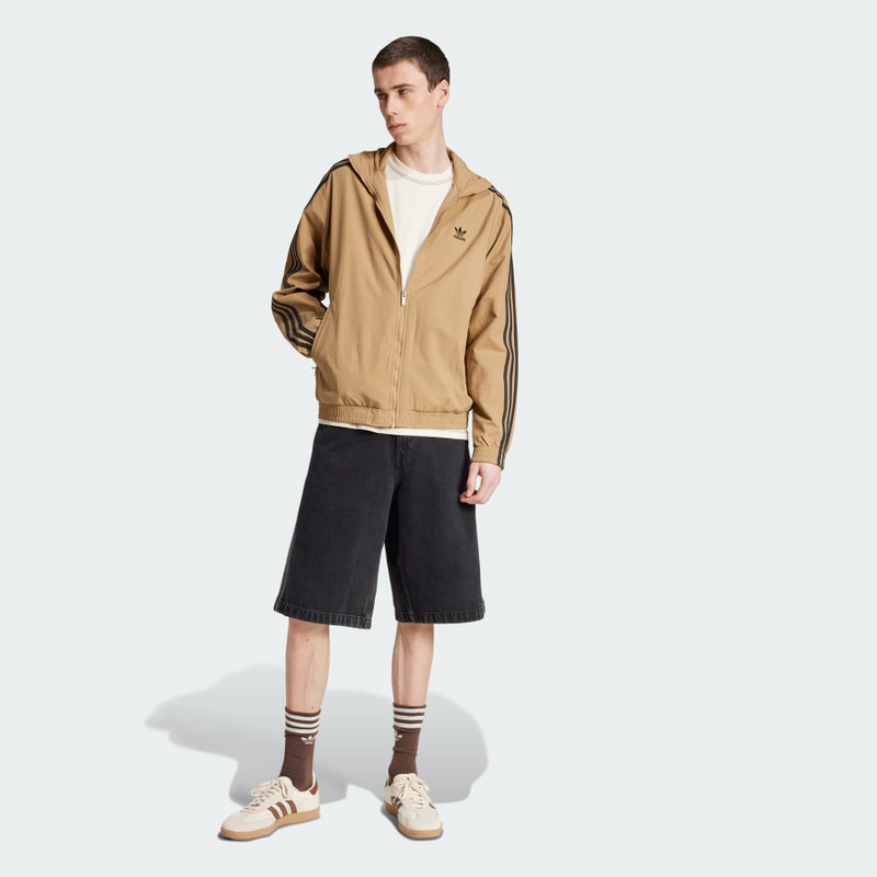 Trefoil Essentials Tee 4