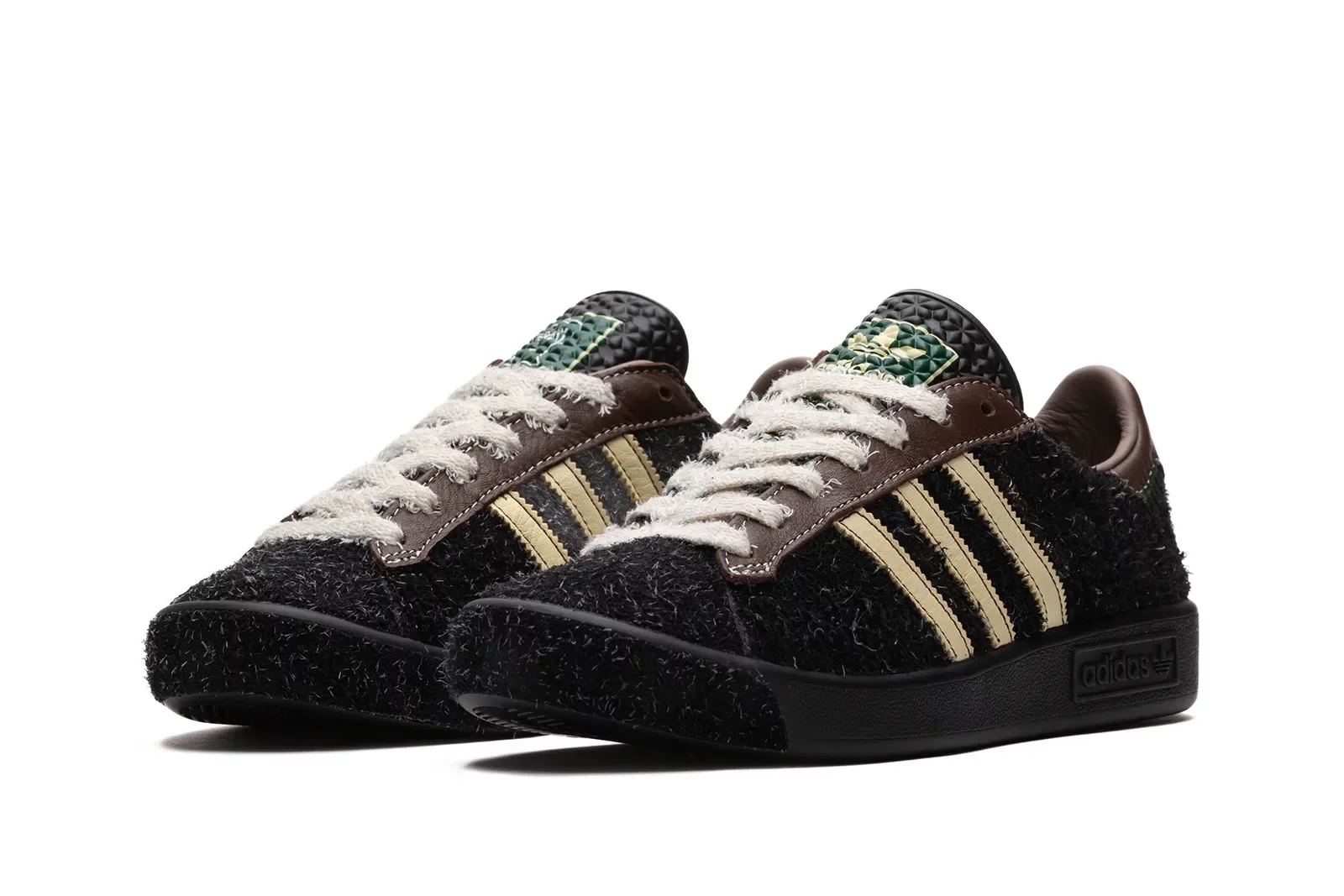 Forest Hills "Black" - 3