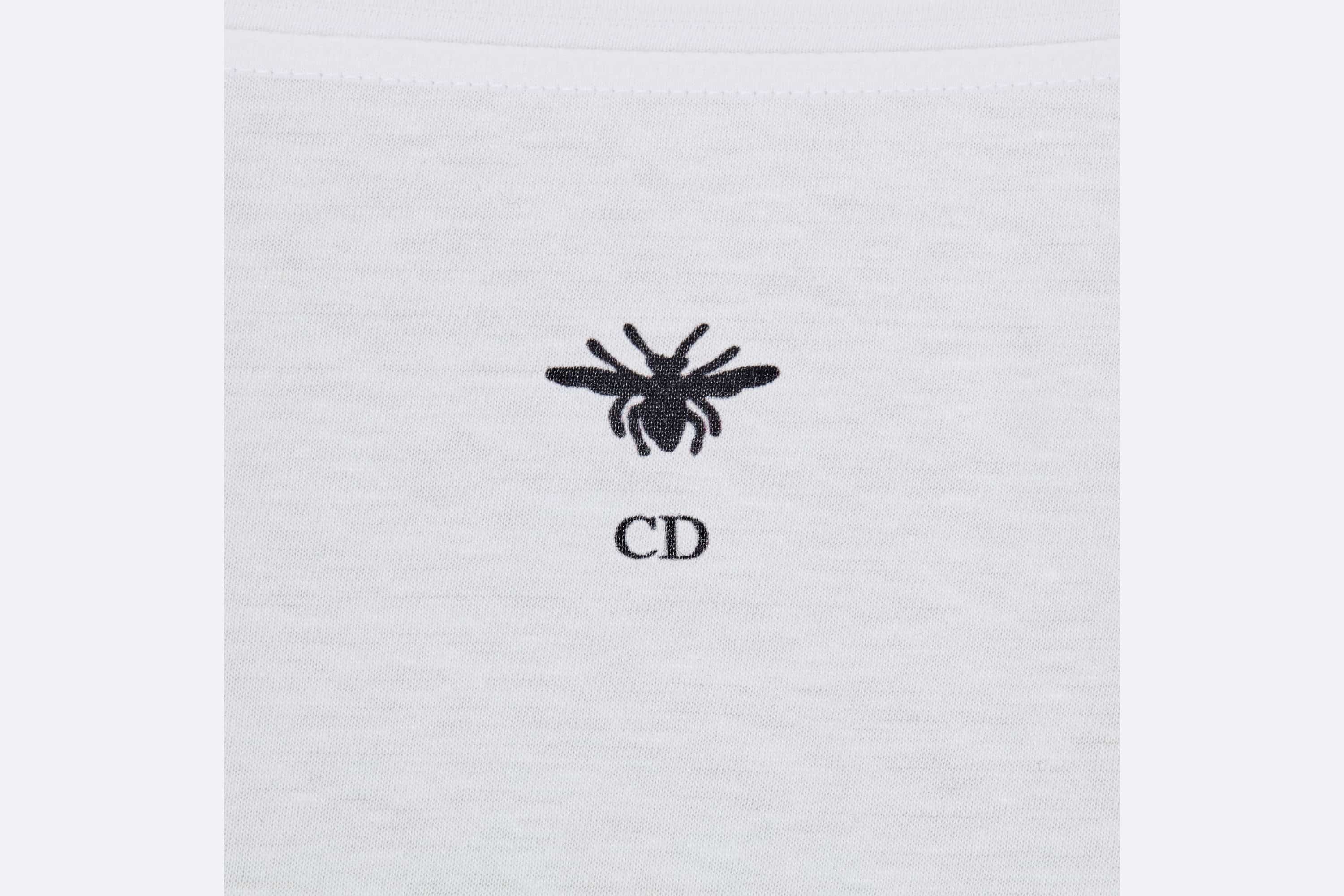 T-Shirt - 3