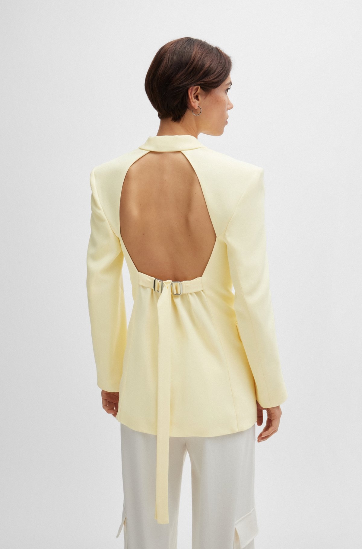 OVERSIZE-FIT JACKET WITH ADJUSTABLE OPEN BACK - 4