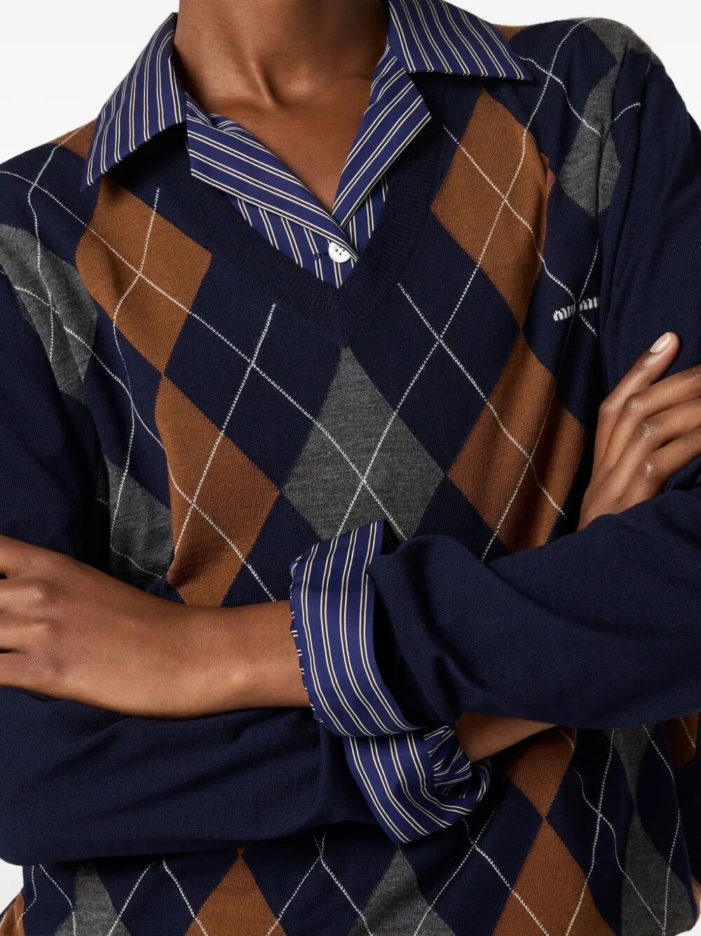 Argyle V-Neck - 4
