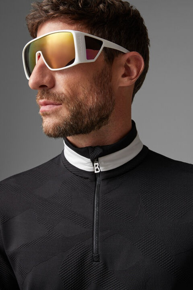 Owen first layer in Black 4