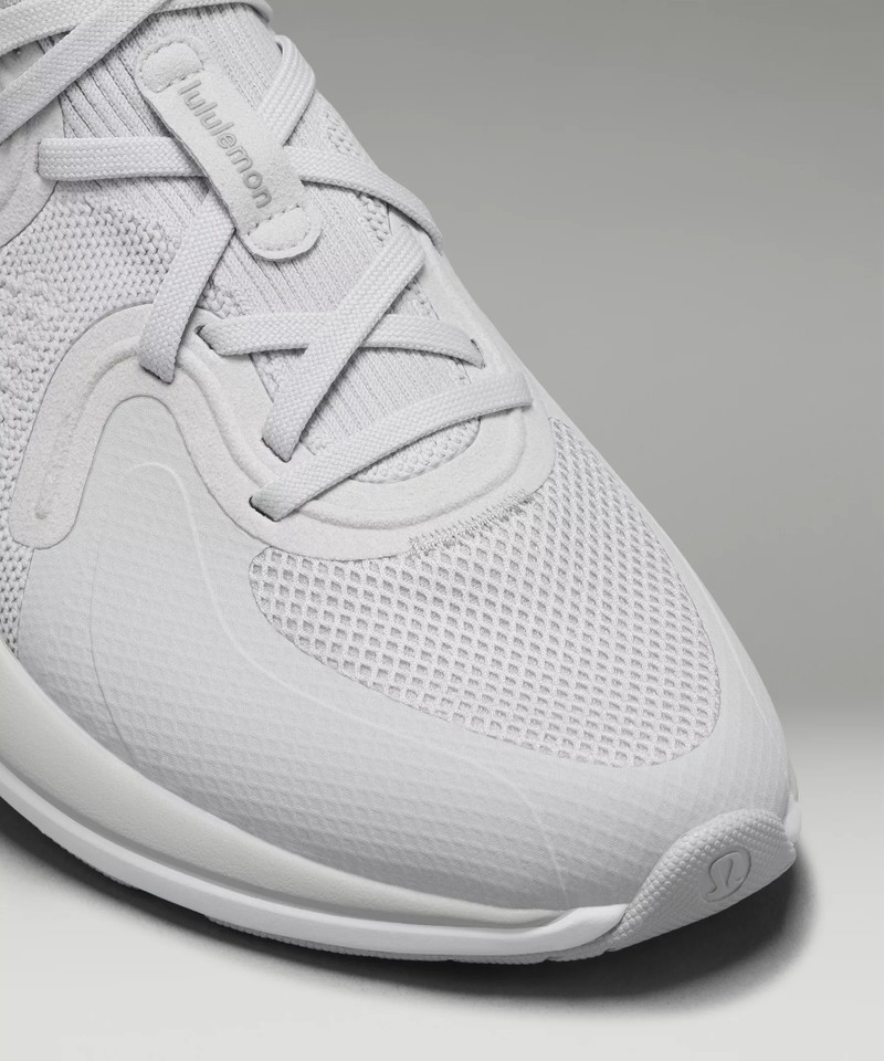 chargefeel 2 Mid Women's Workout Shoe 10