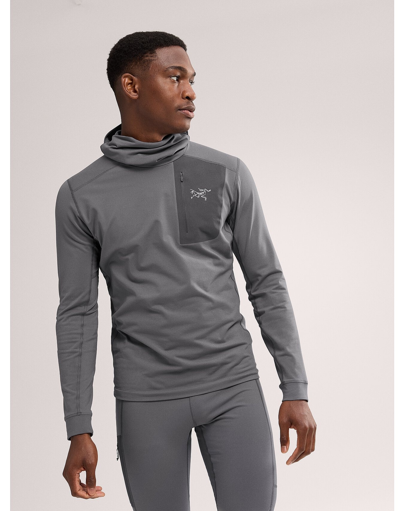 Rho lt hooded store