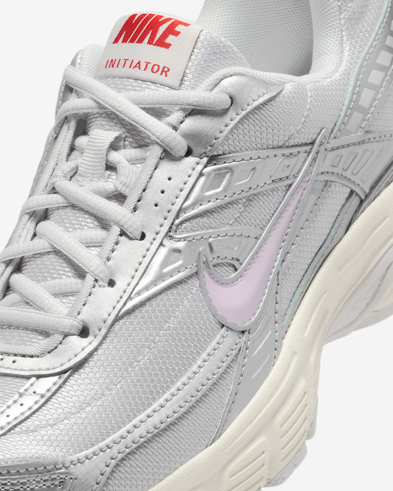 Nike Initiator Women's Shoes 7