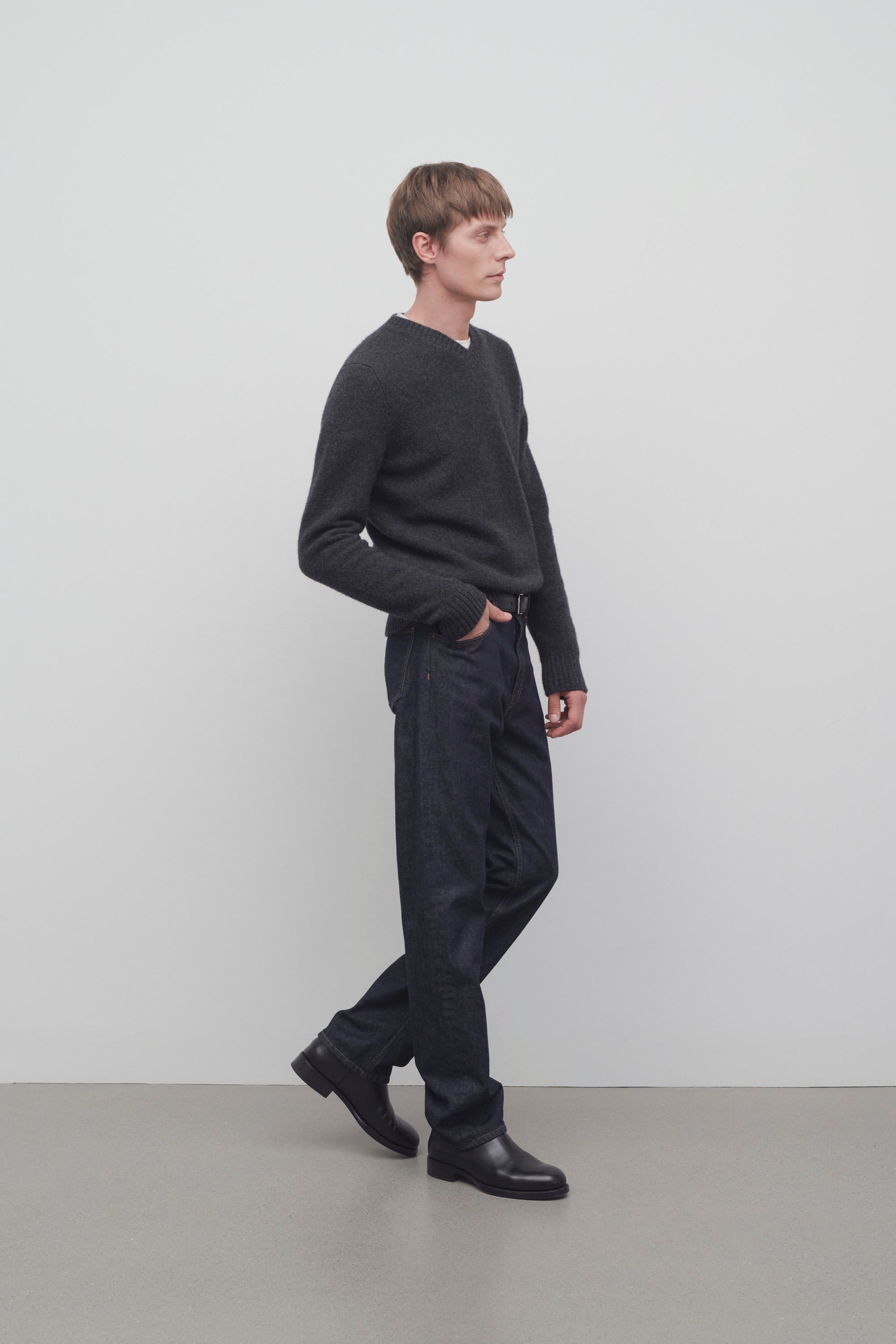 Fred Jean in Cotton and Cashmere - 4