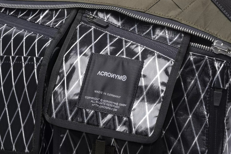 3A-1-MULTI Interops Einsatztasche Black/Olive 11