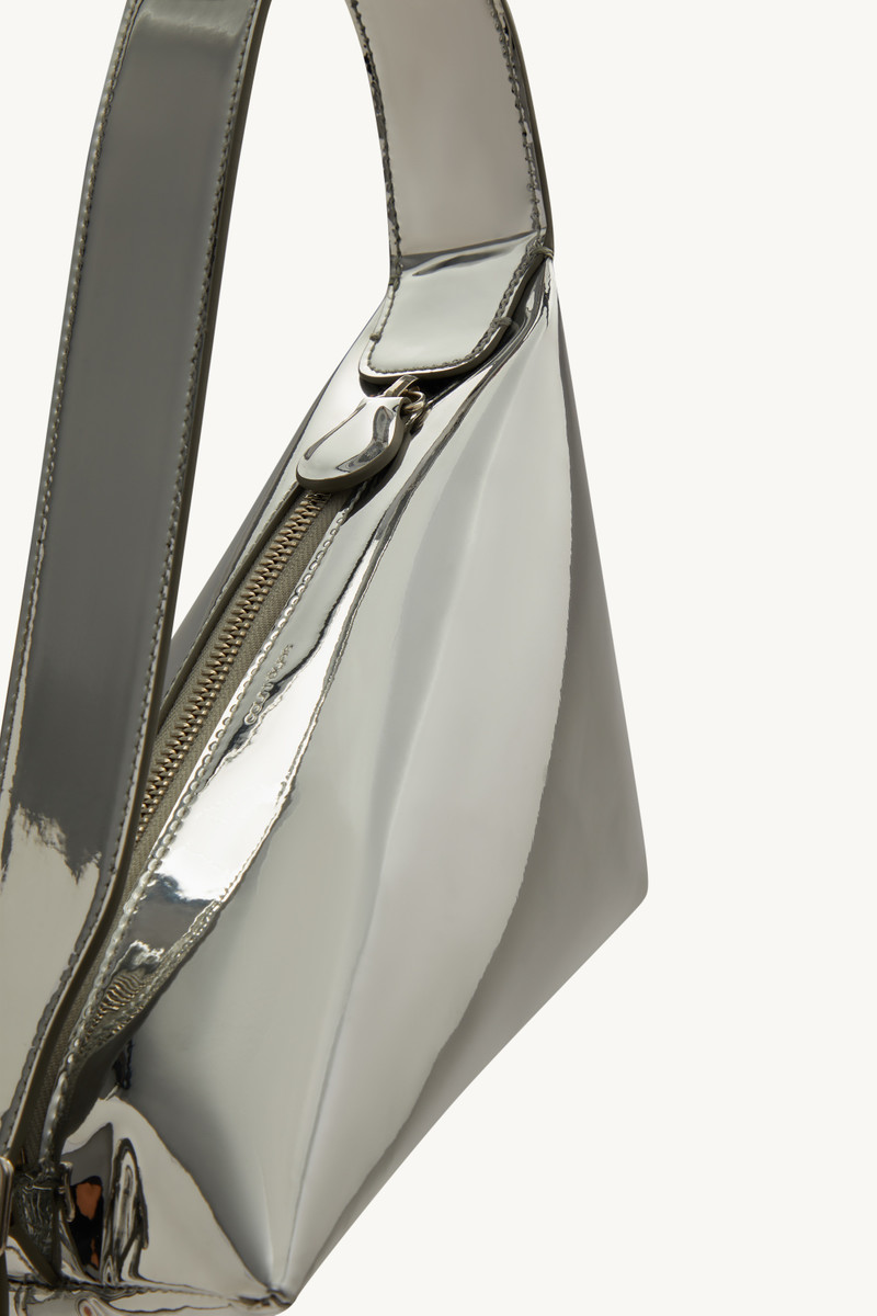 THE ONE BAG MIRROR 3