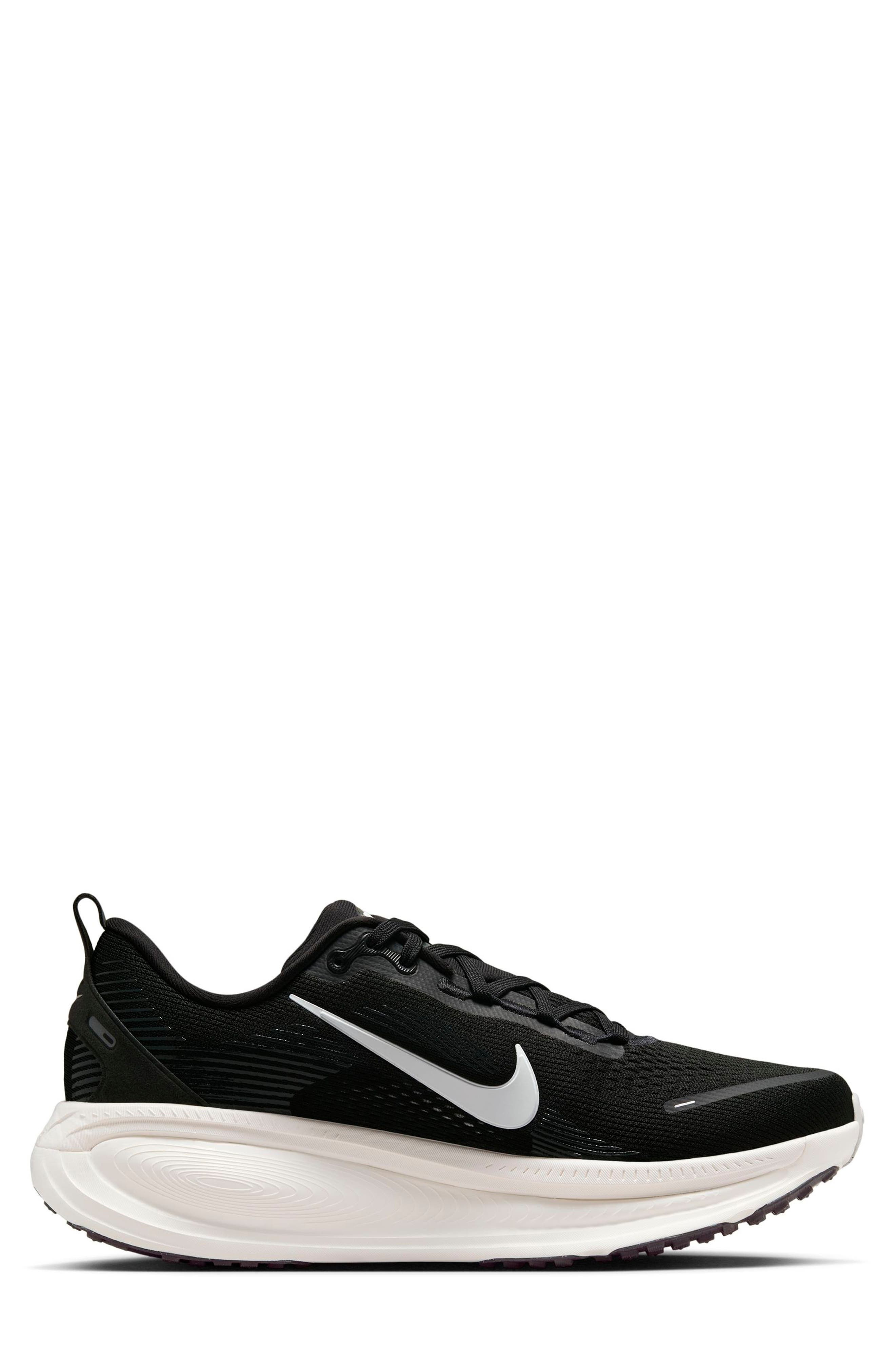 Nike Vomero 18 Running Shoe in 007 Black/smtwht at Nordstrom - 6