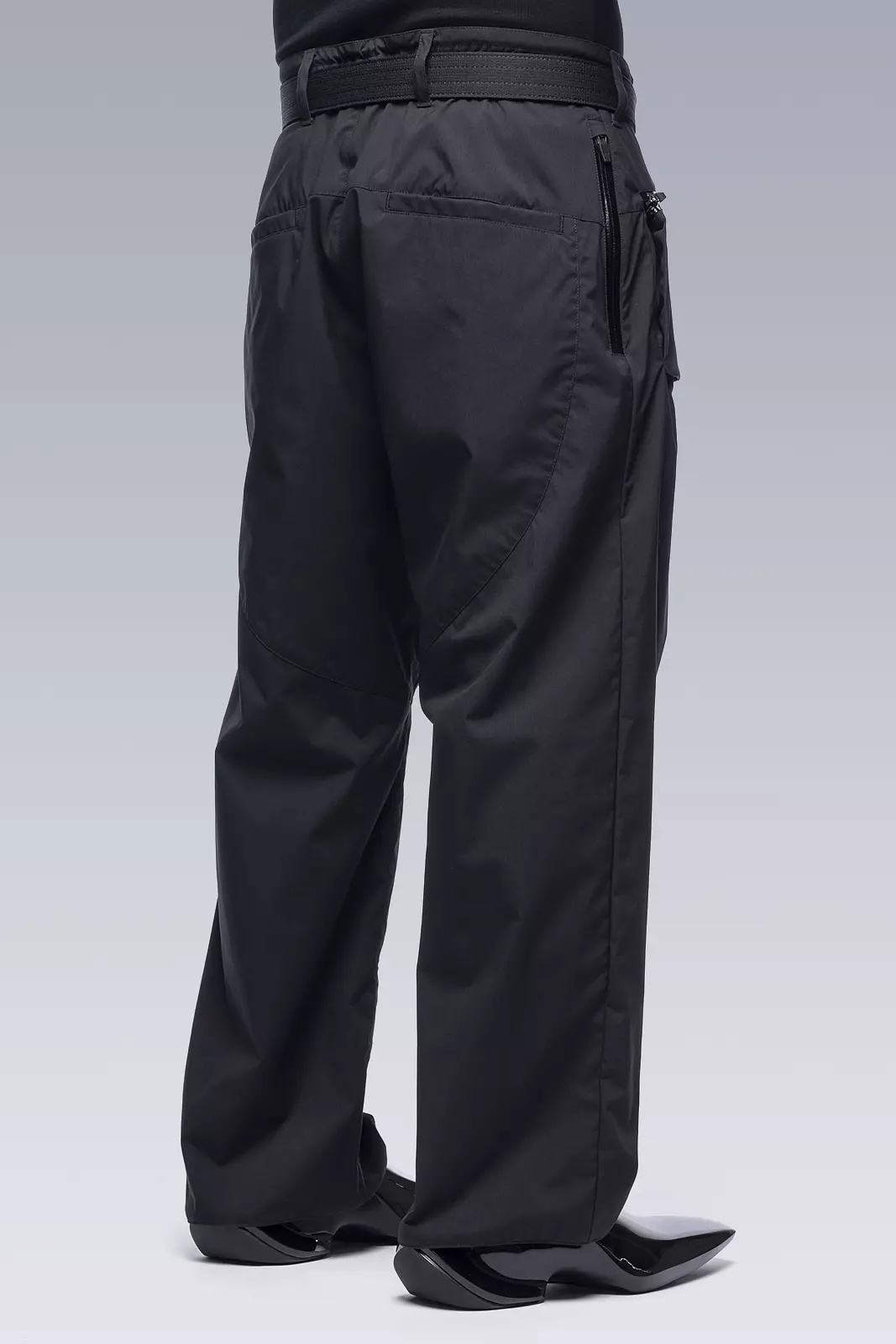 P50-E Encapsulated Nylon Pant Black - 5