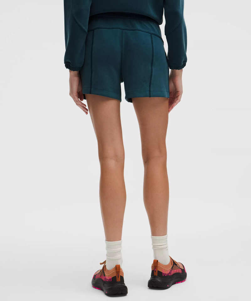 Softstreme High-Rise Short 4" 3