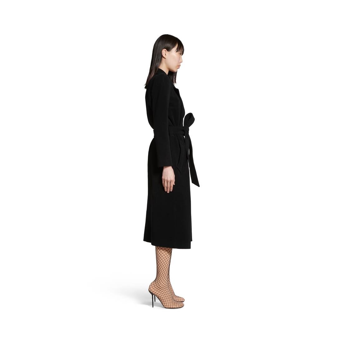 Women's Round Shoulder Fitted Coat in Black - 3
