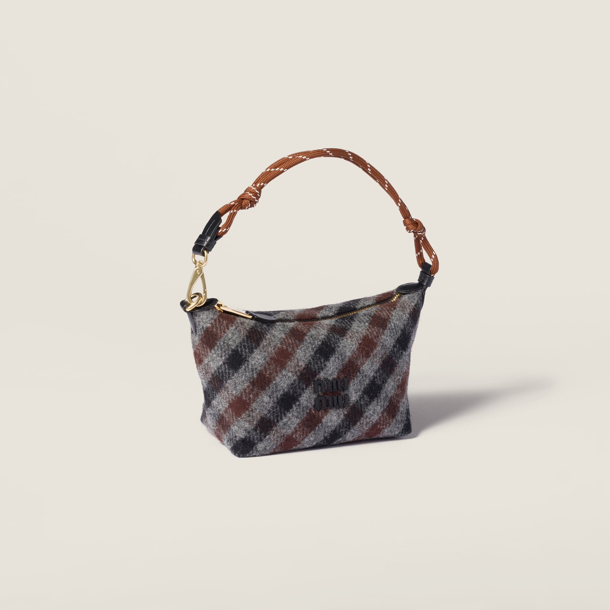 Plaid wool pouch - 2
