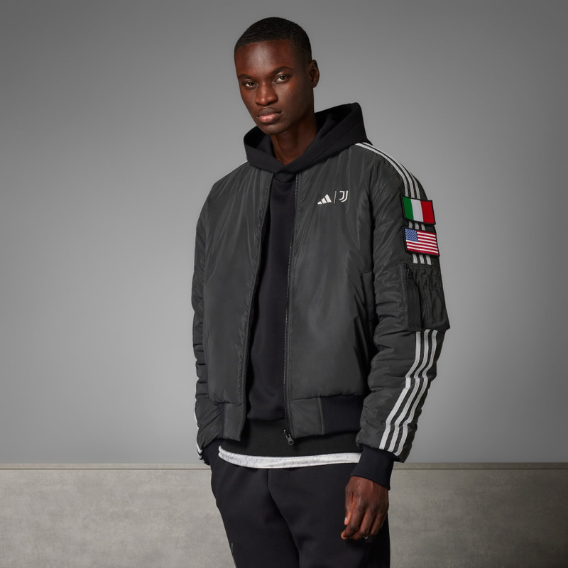 Juventus x NASA 영감을 얻은 LFSTLR Reversible Bomber 재킷 2
