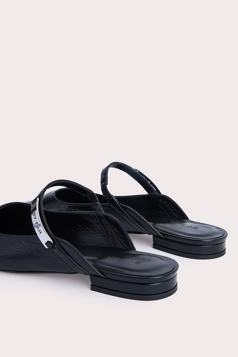 Etta Black Gloss Grained Leather 6