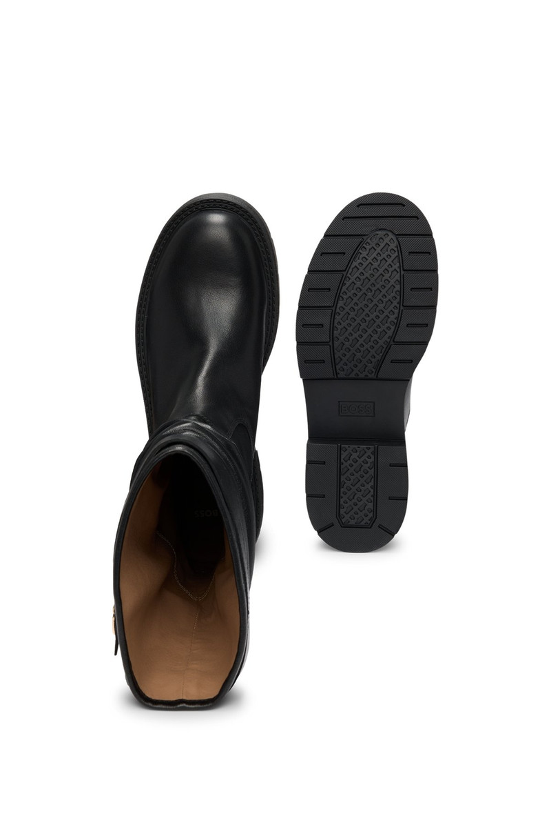 LEATHER BOOTS WITH RELAXED PROFILE AND DOUBLE B MONOGRAM 5