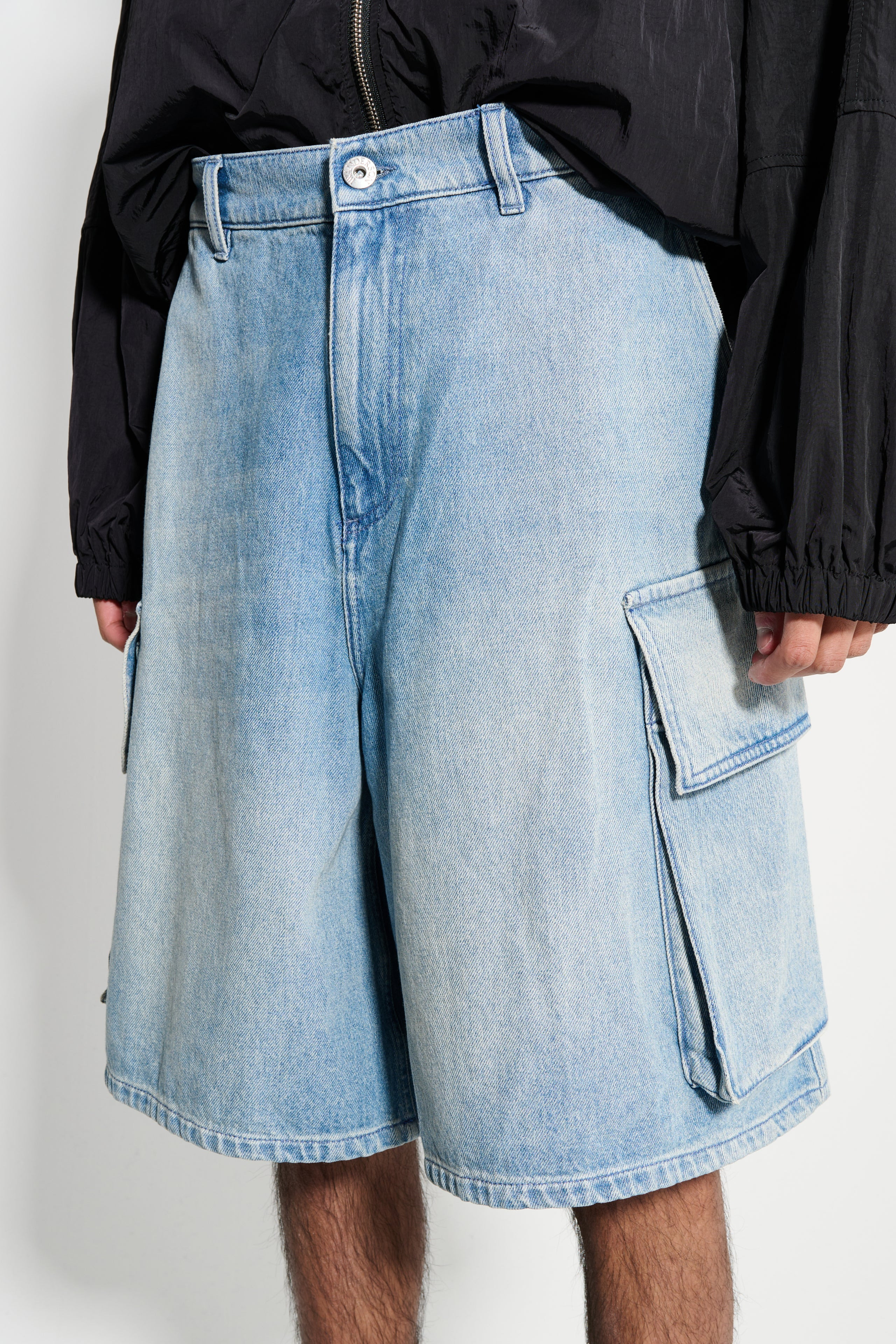 JW ANDERSON CARGO SHORTS LIGHT BLUE - 2