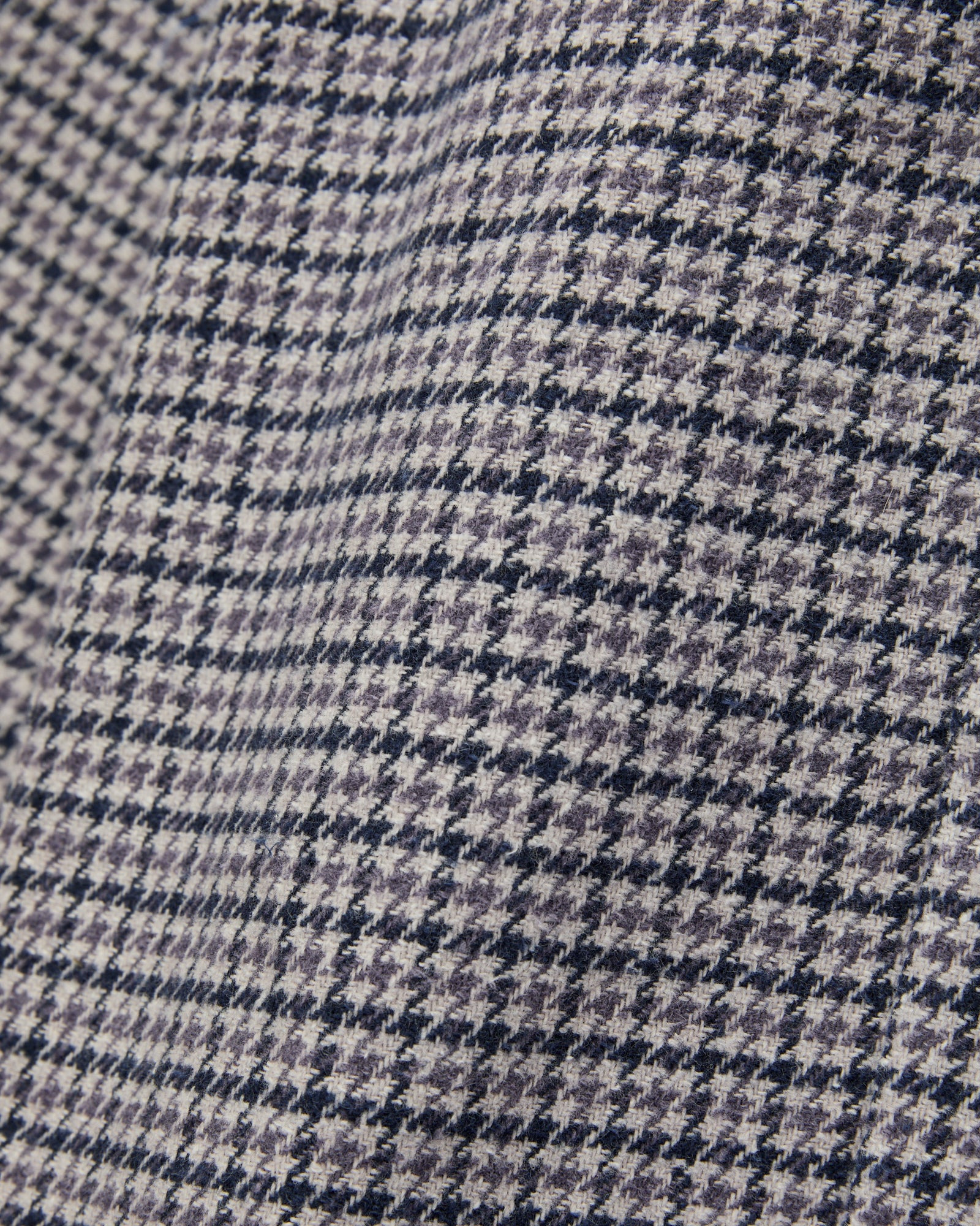 Houndstooth Check Camp Shirt in Lavender - 2