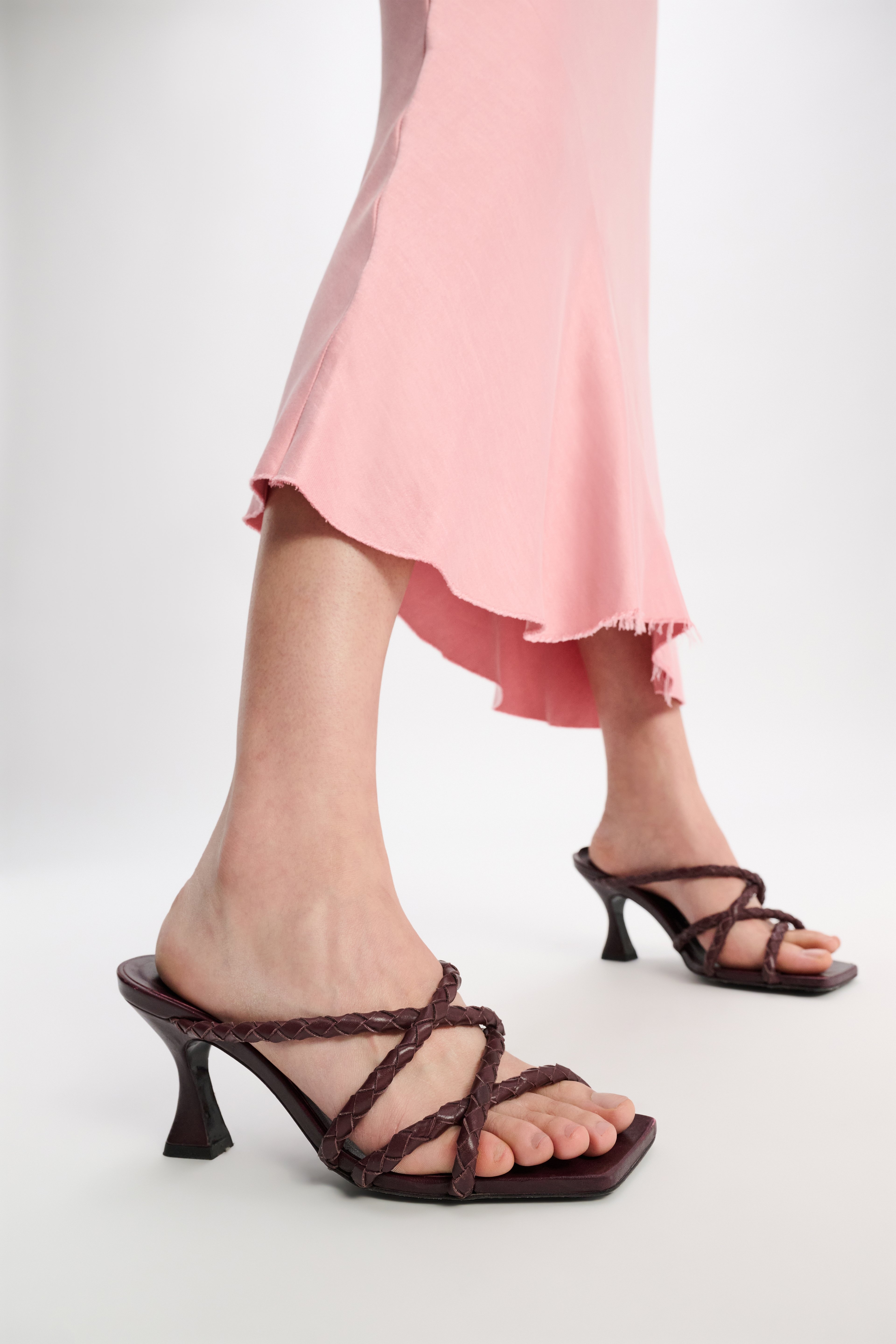 WOVEN ELEGANCE Cord heel sandal - 3