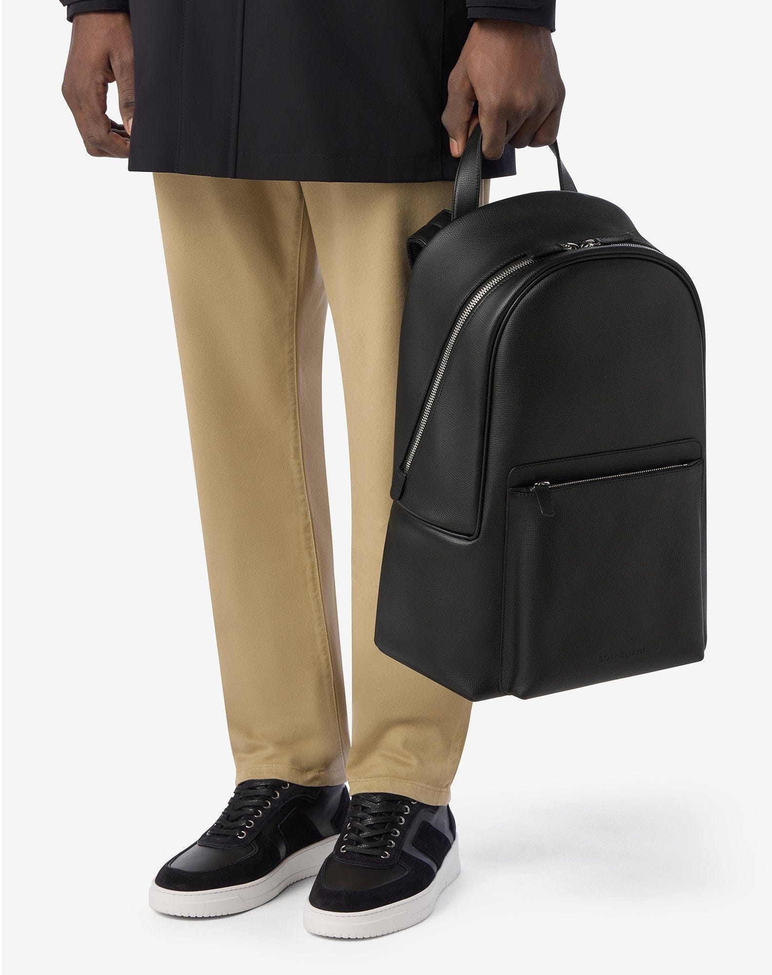 Black leather backpack - 2