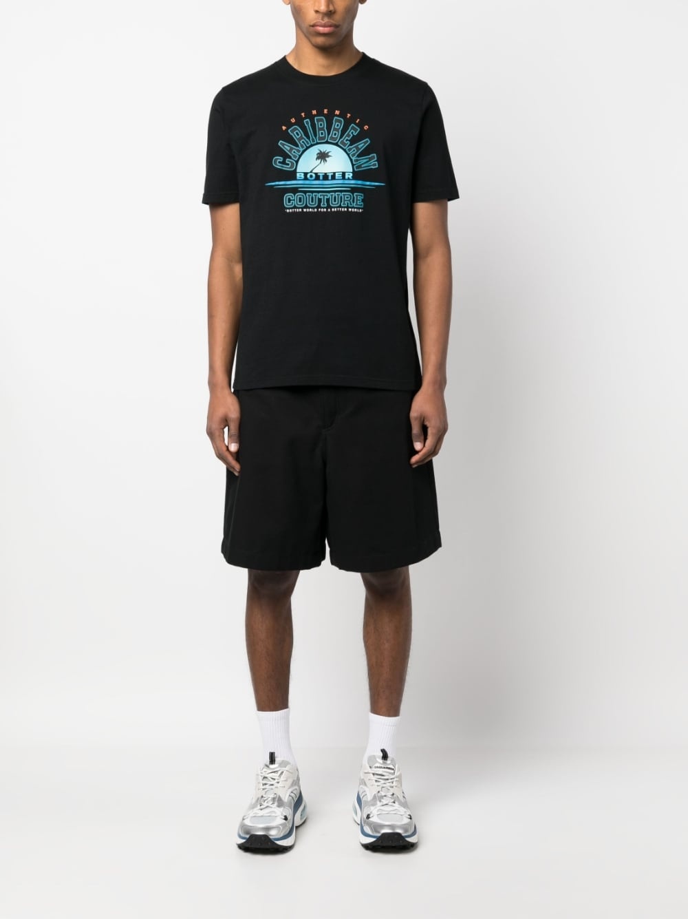 graphic-print short-sleeve T-shirt - 2