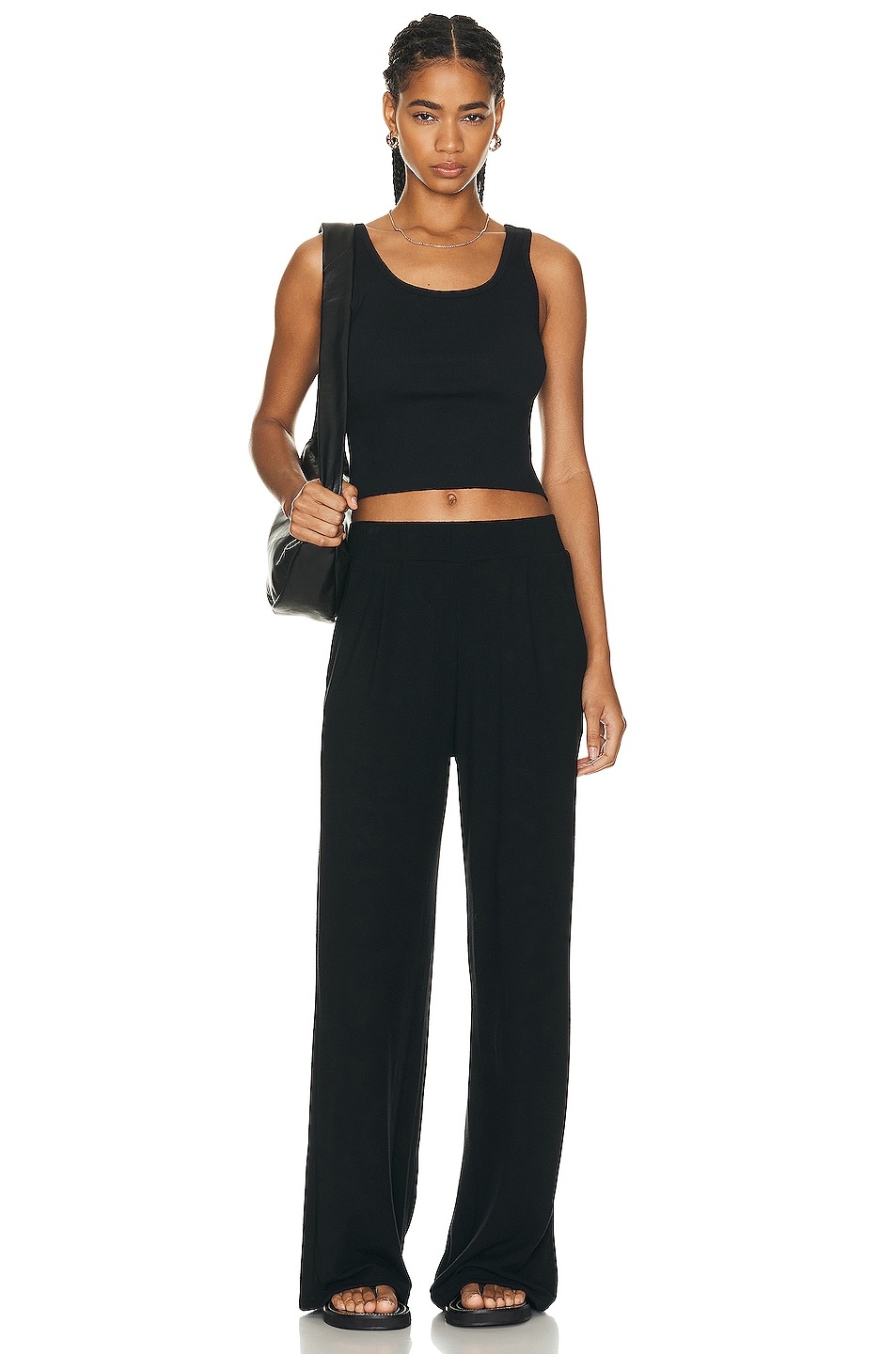 Cropped Scoop Neck Tank Top - 4