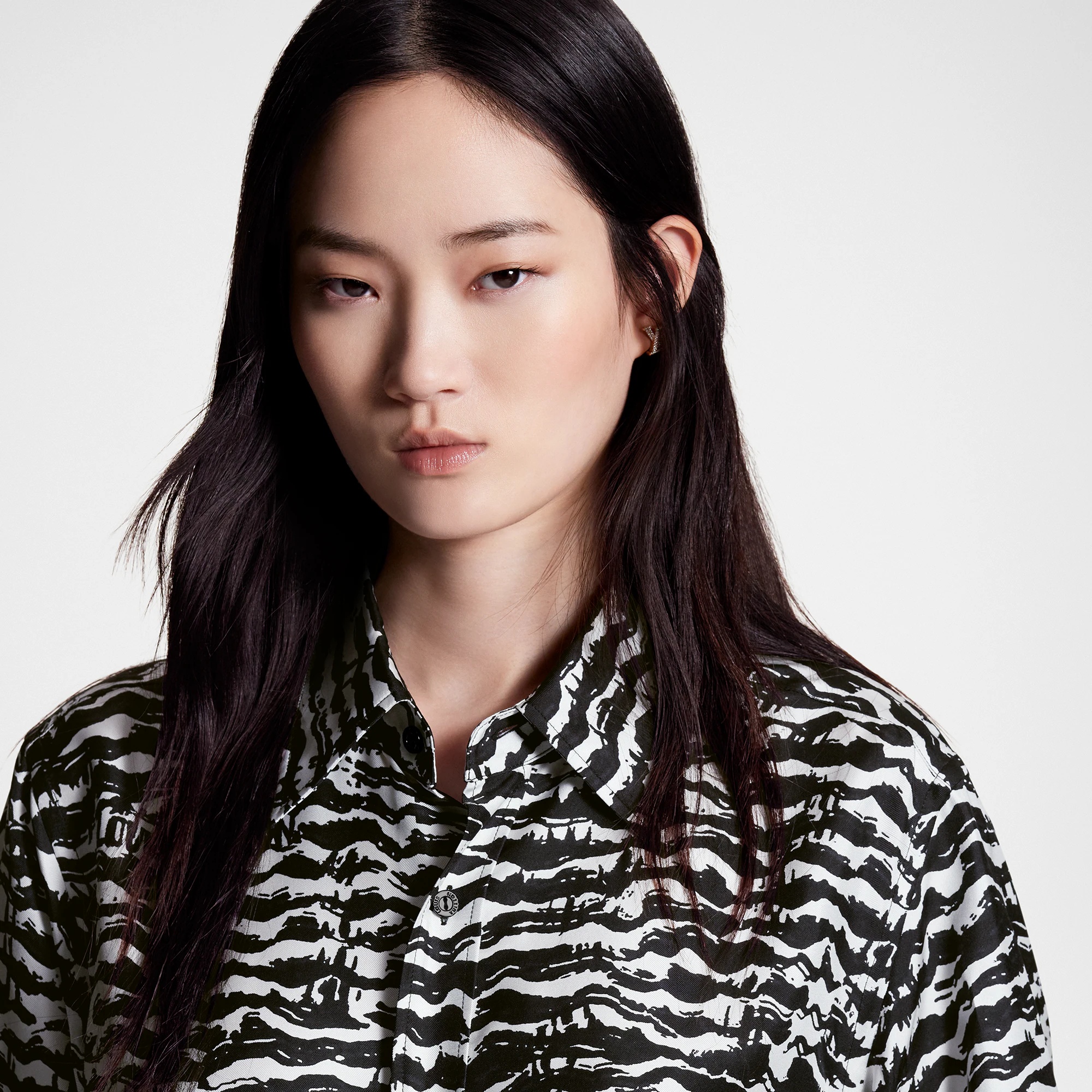 Ink Tiger Silk Shirt - 2
