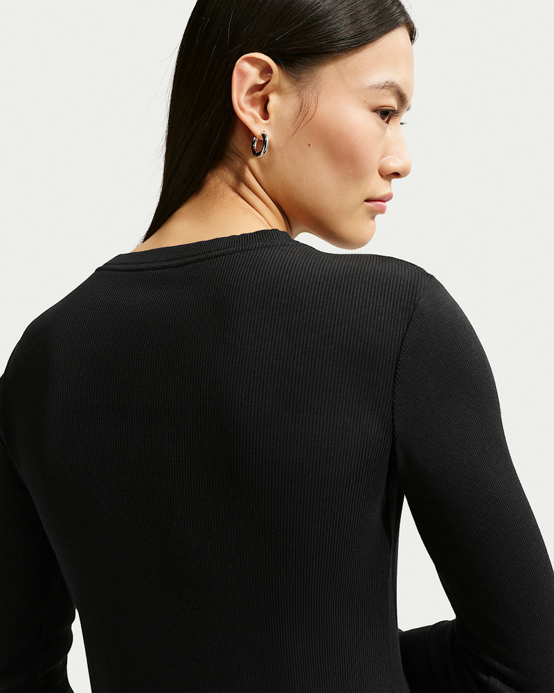 Nike Nike Sportswear Women's Tight Long-Sleeve Ribbed T-Shirt outlook