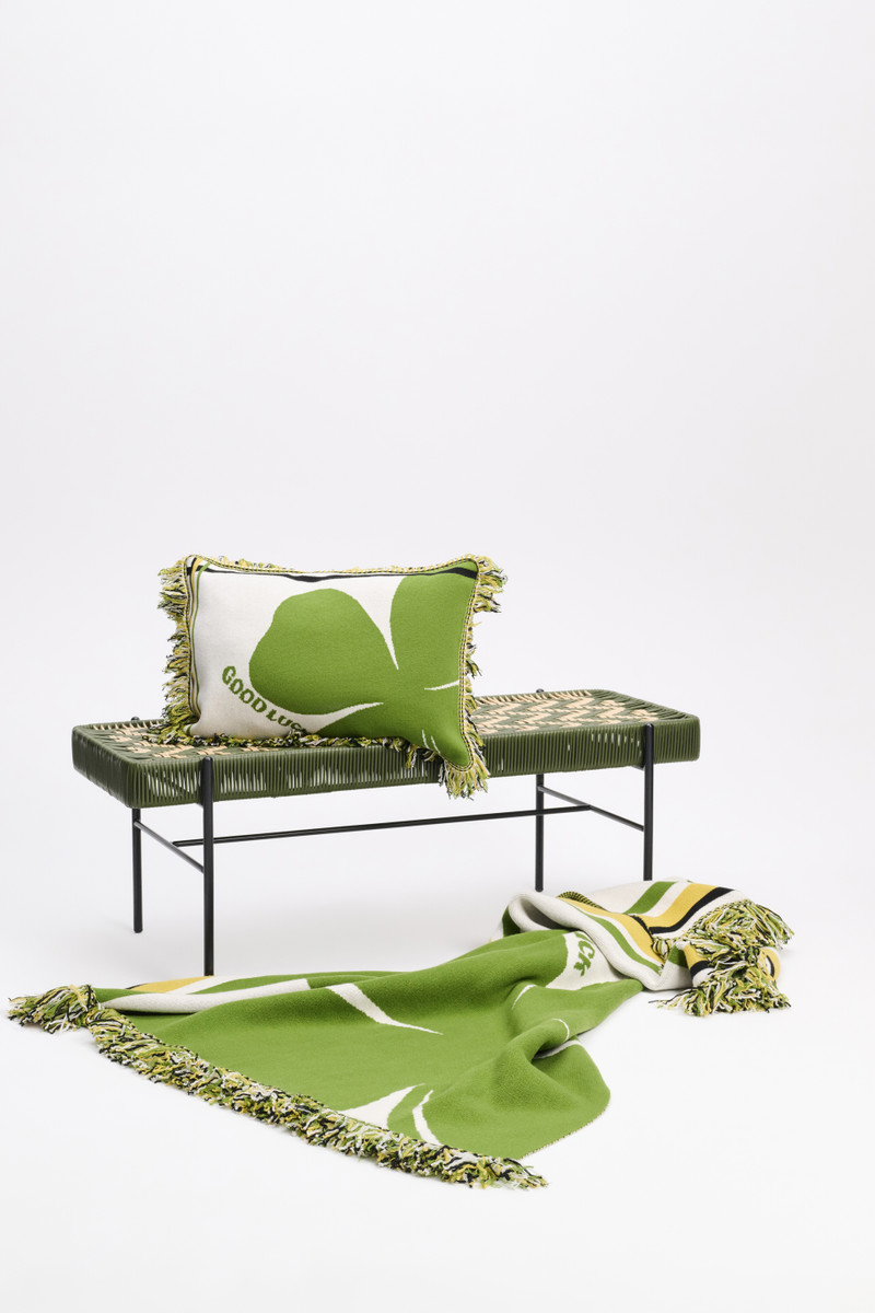 DOROTHEE SCHUMACHER LUCKY CLOVER 40x60cm cushion outlook