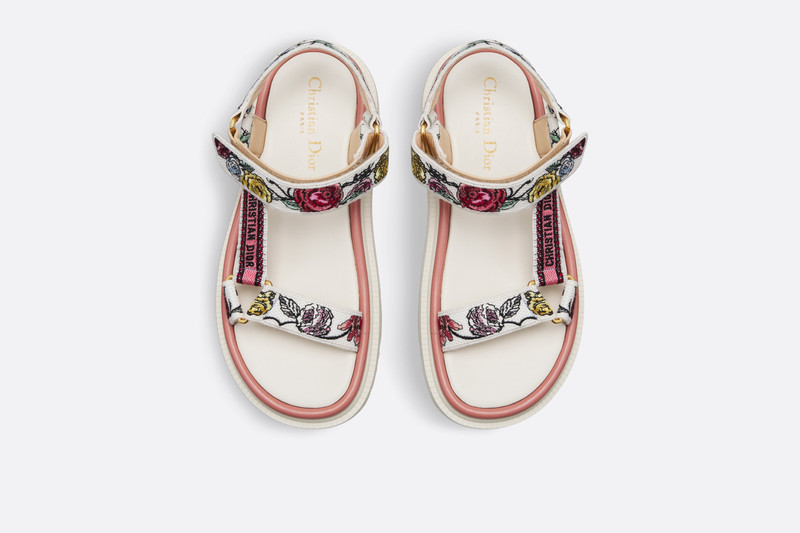 D-Wave Sandal 4