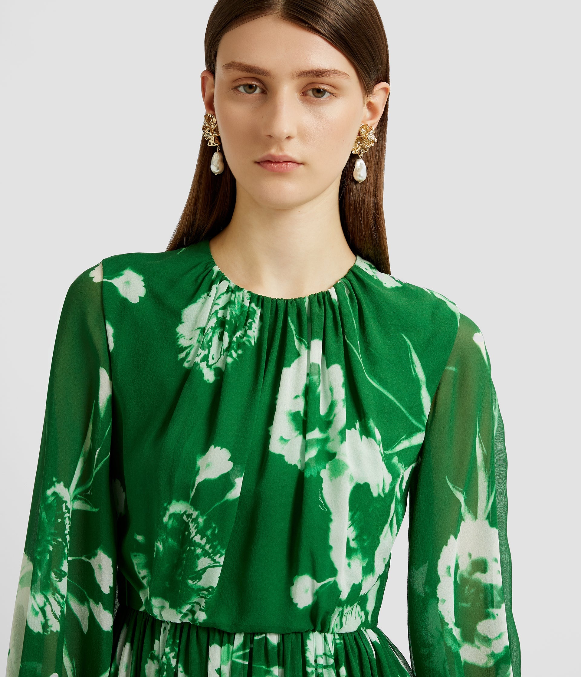 LONG SLEEVE GOWN - 5