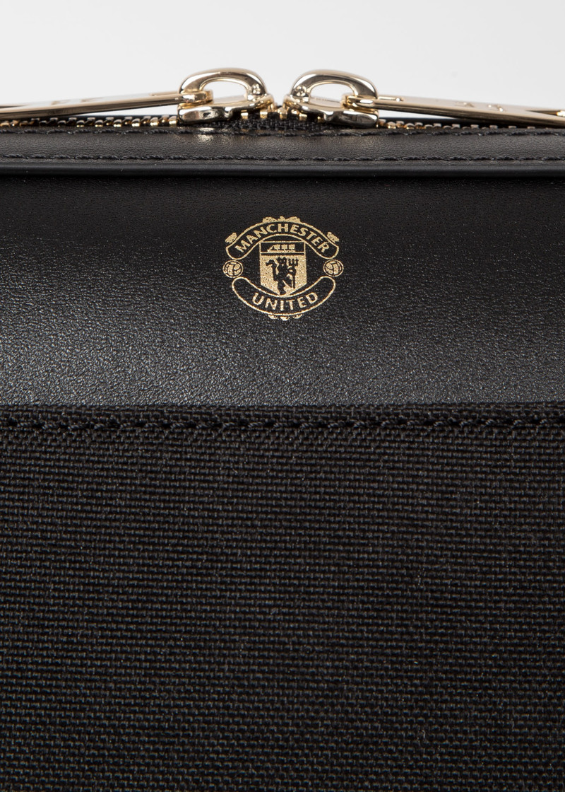 Paul Smith & Manchester United - Wash Bag 3