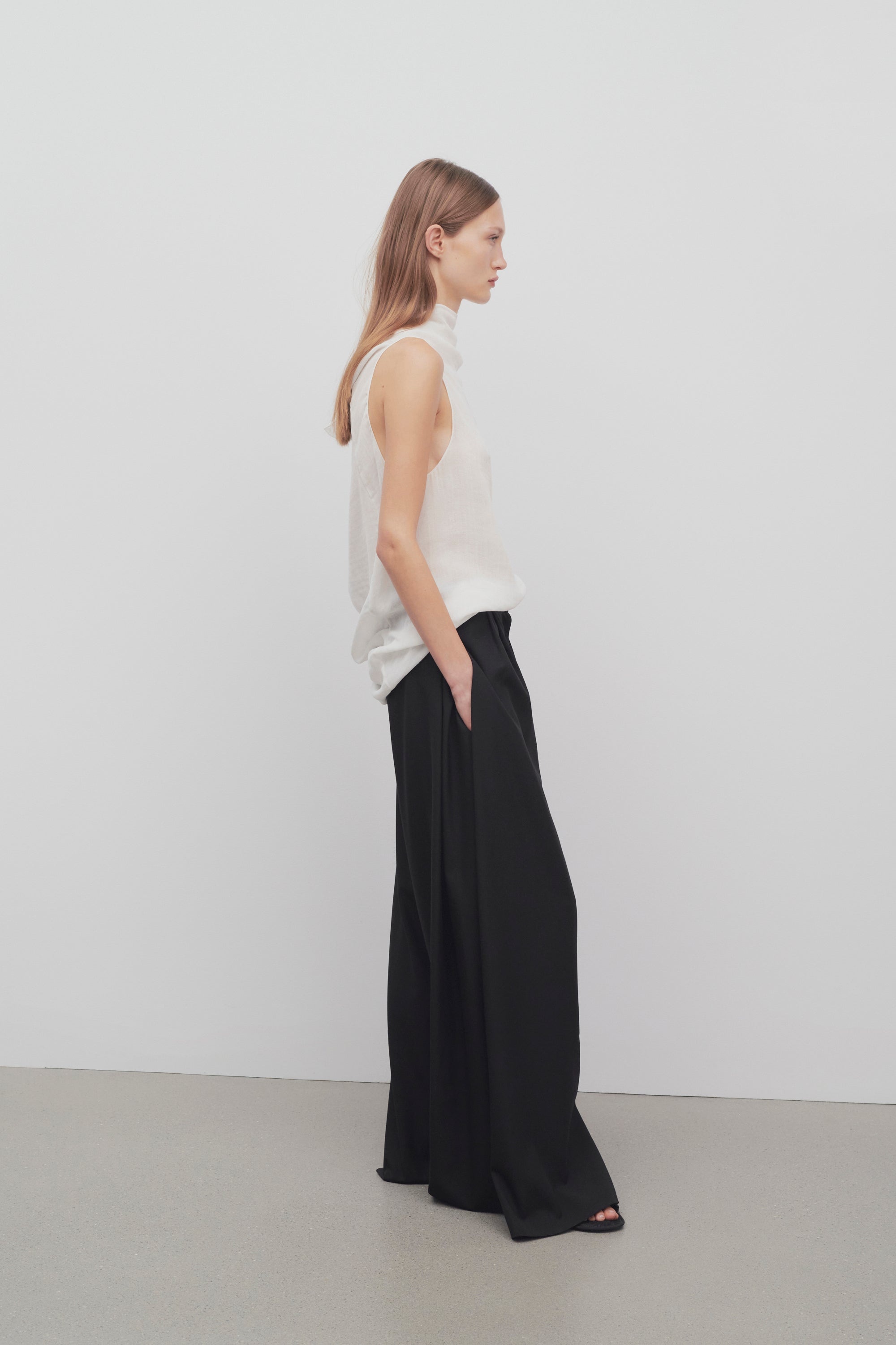Paras Pant in Wool - 4
