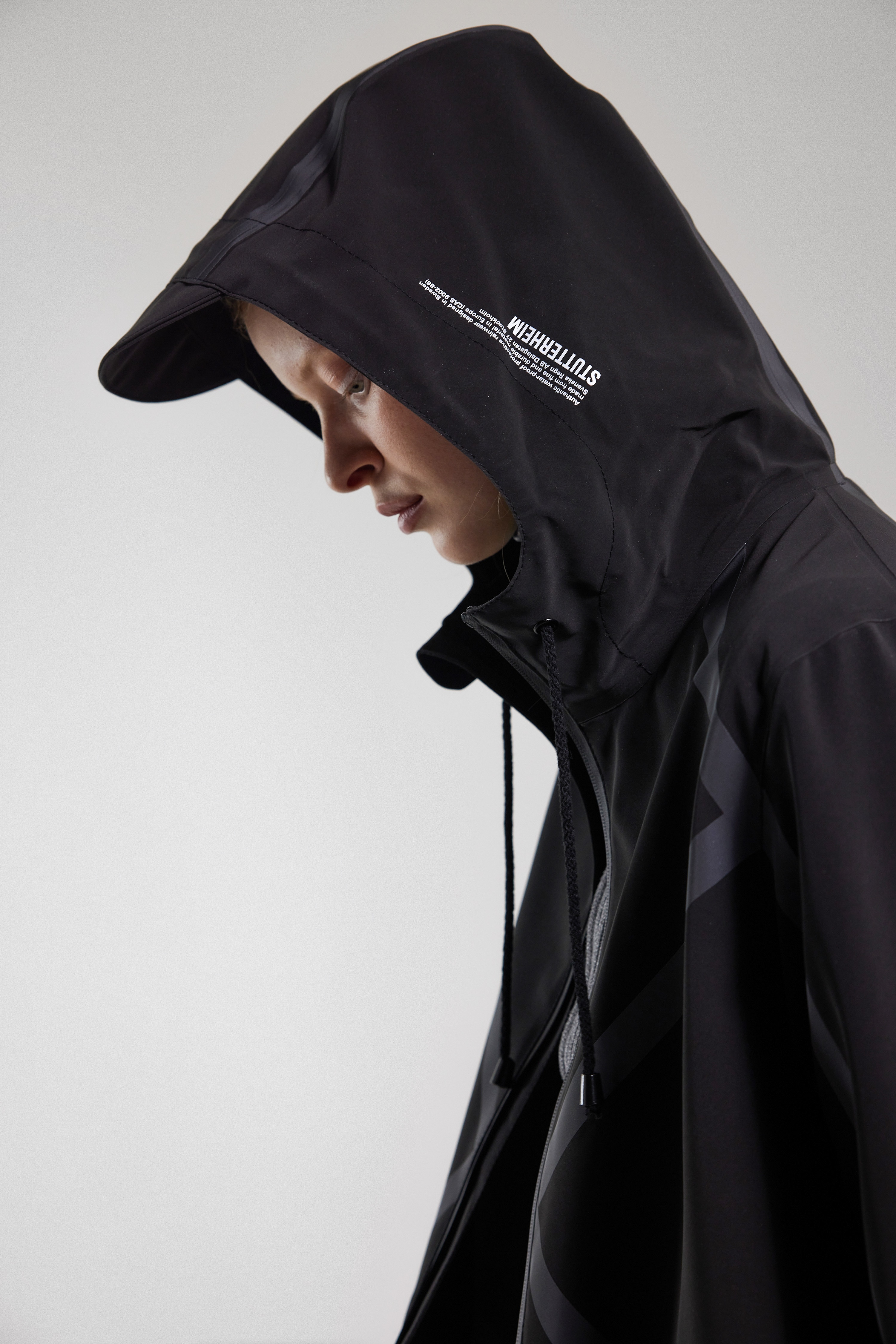 Mosebacke Tape Matte Raincoat Black - 5