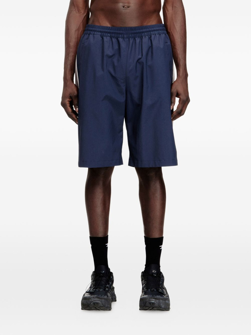 P-Hives-Short-Dgam side-stripe shorts 3
