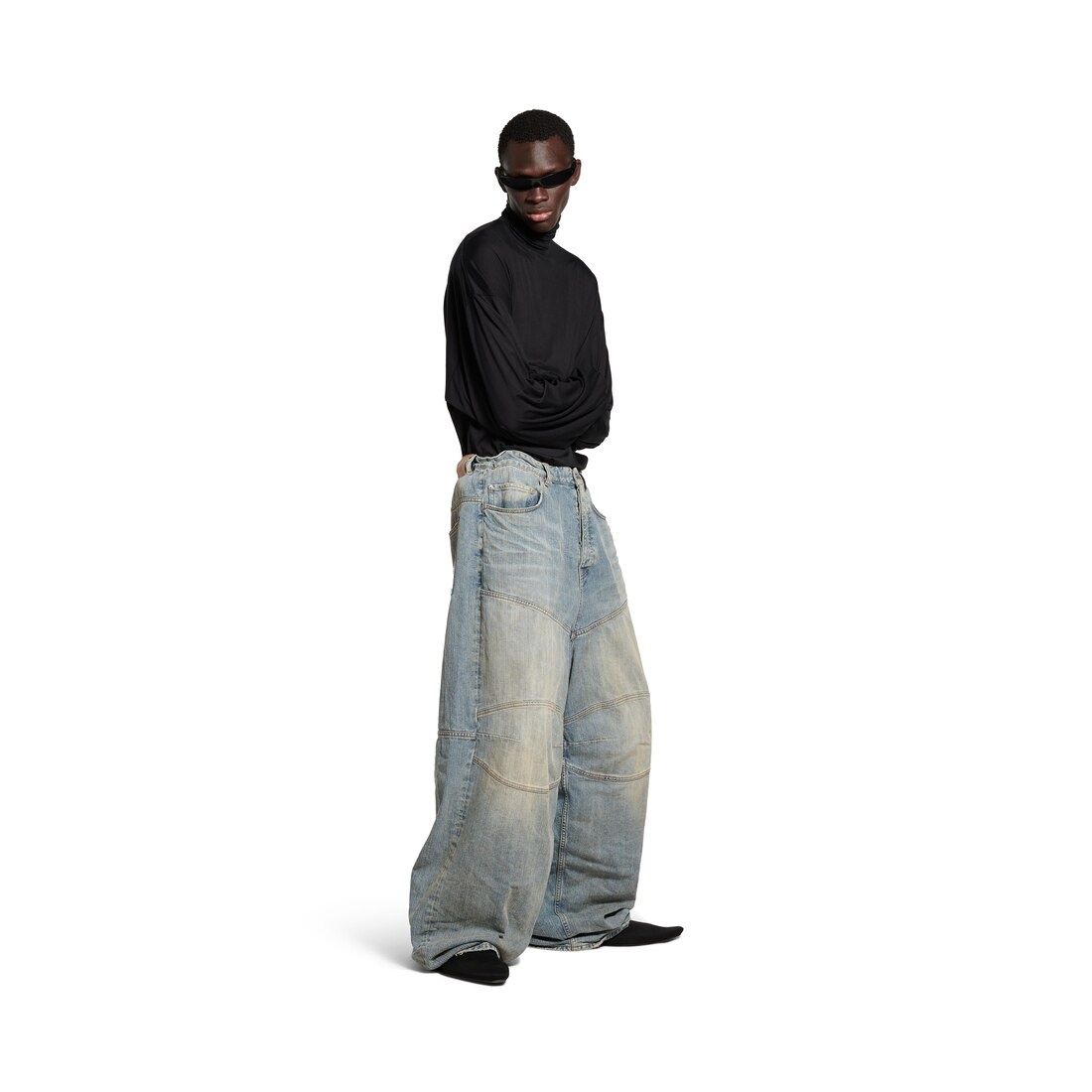 Men's Baggy Pants in Light Blue - 2