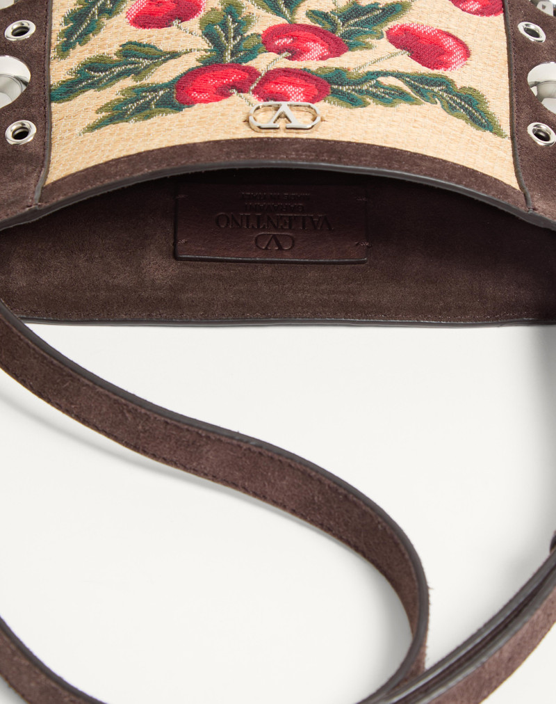 Valentino VALENTINO GARAVANI NELLCÔTE SMALL SHOULDER BAG IN JACQUARD SYNTHETIC RAFFIA AND FRINGES outlook