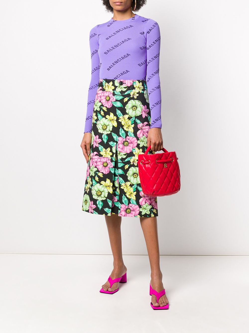 small B quilted bucket bag - 2