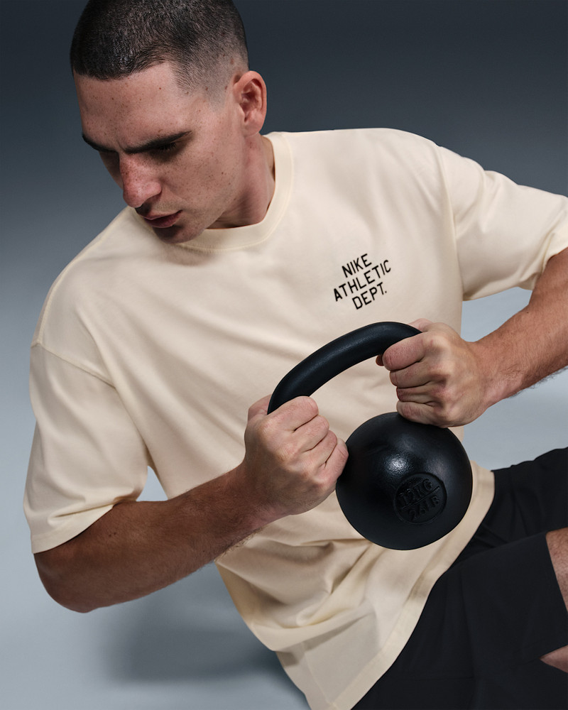 Nike Men's Max90 Fitness T-Shirt 3