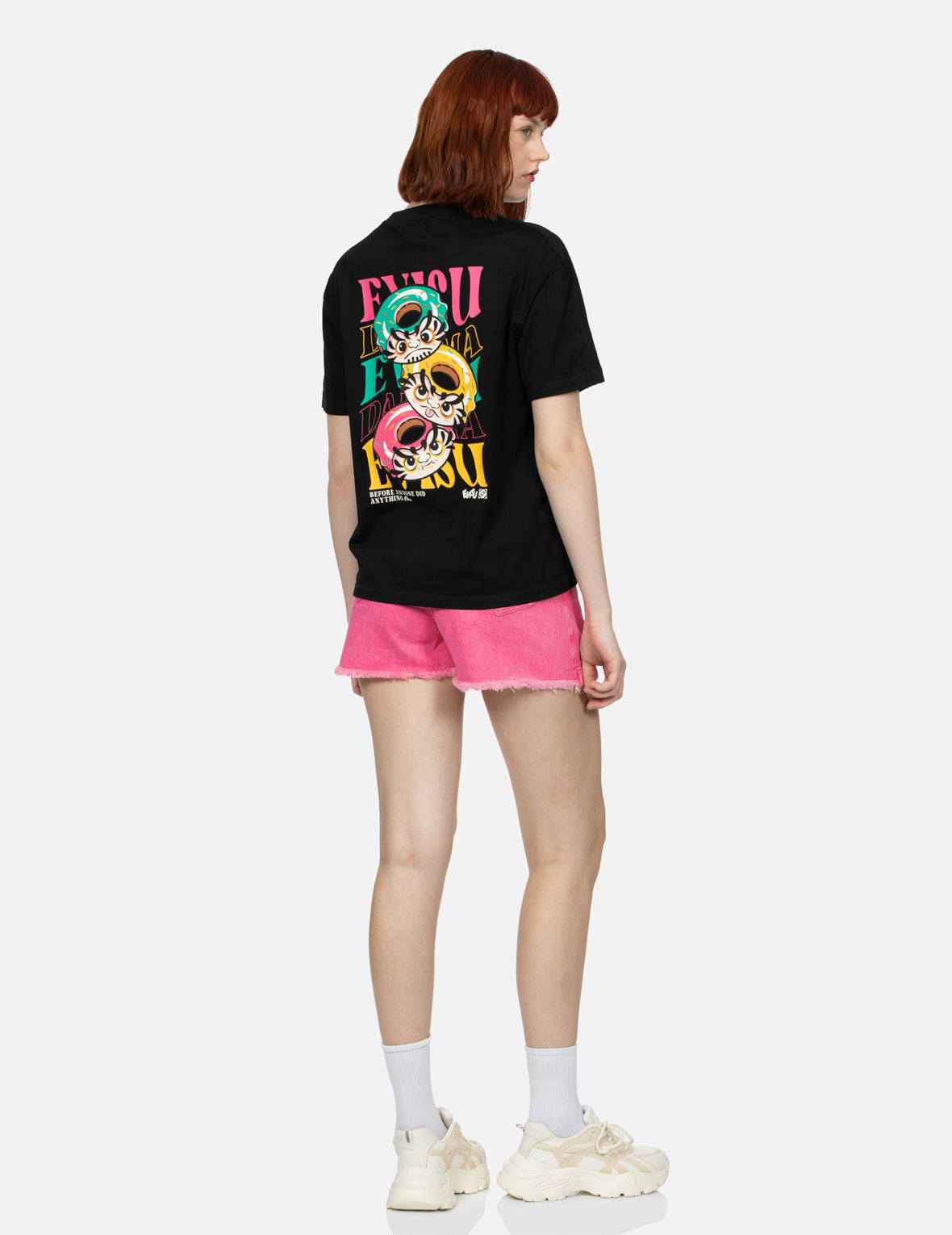 LOGO EMBROIDERY AND DONUT DARUMA PRINT FASHION FIT T-SHIRT - 3