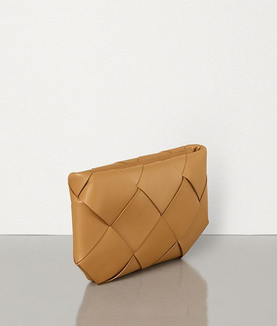 Bottega Veneta POUCH outlook