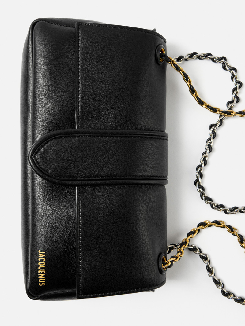JACQUEMUS The Bambino Chaine outlook