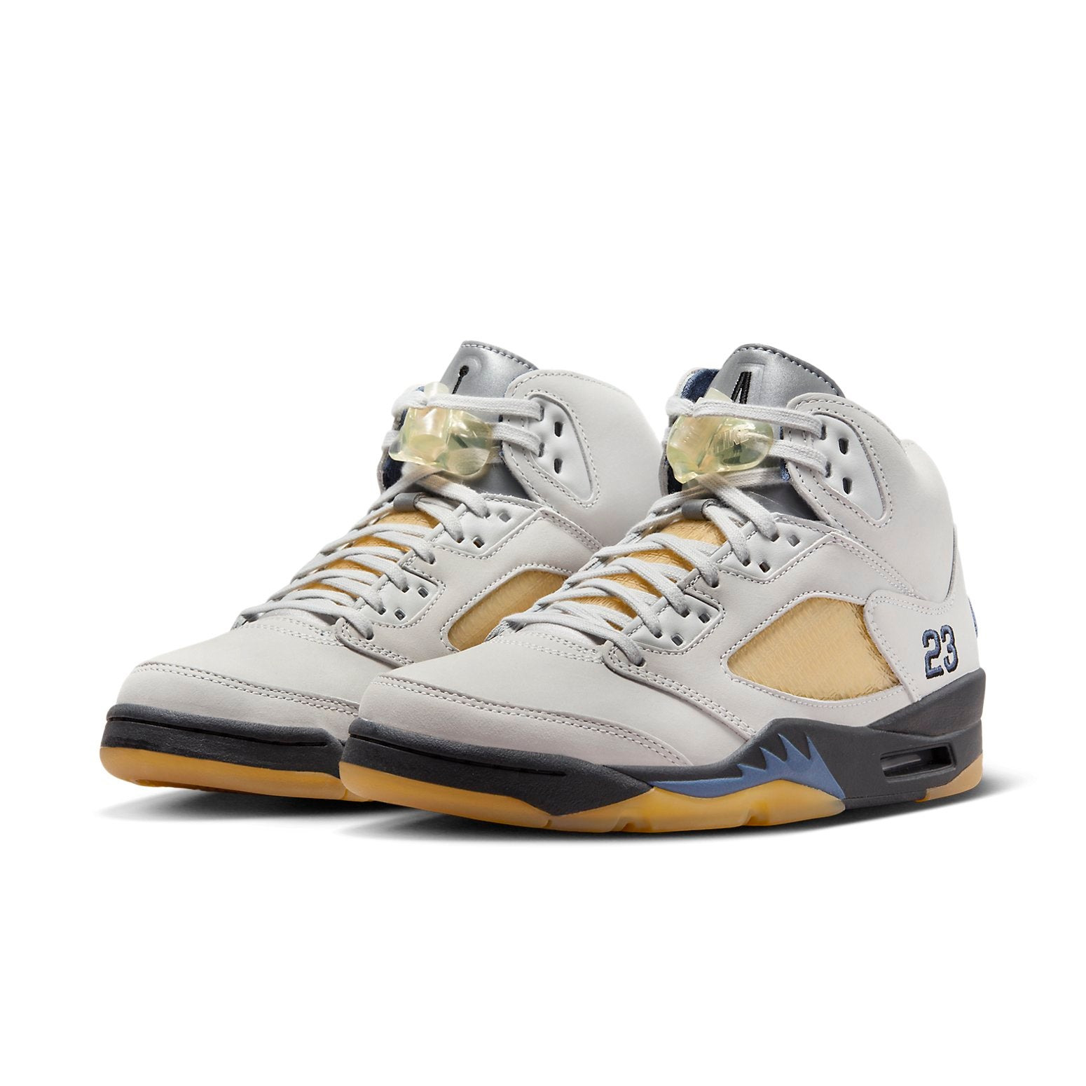(WMNS) Air Jordan 5 x A Ma Maniere 'Photon Dust' FZ5758-004 - 2