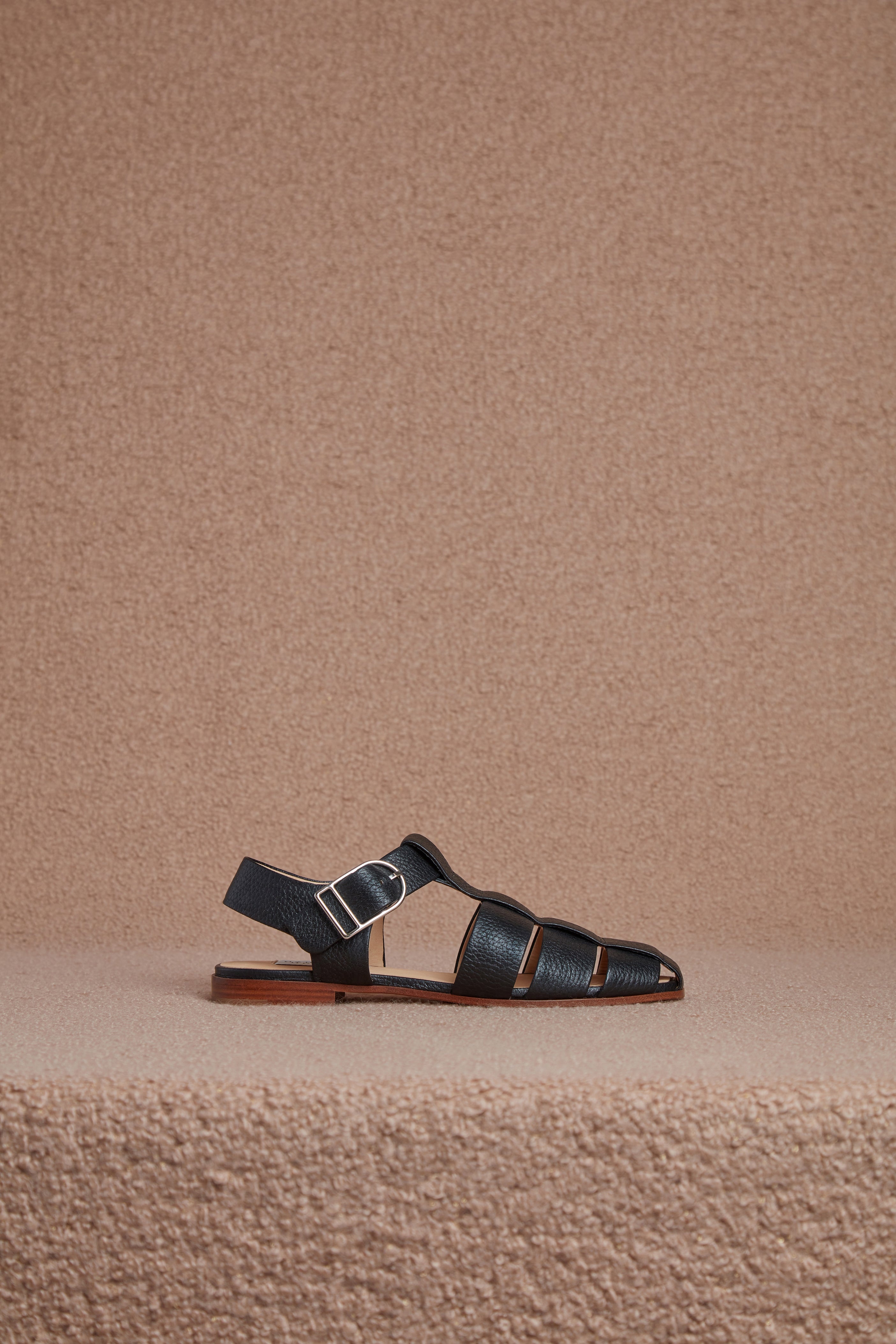 Lynn Sandal in Black Deerskin Leather - 5